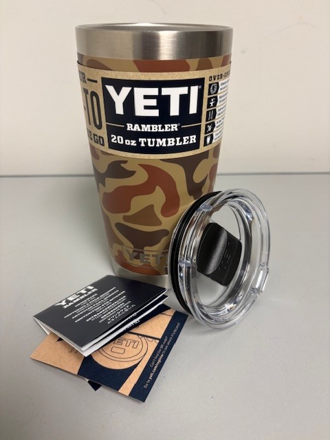 CAMO YETI® 20 Ounce RAMBLER® - Authentic - Mag Lid NEW