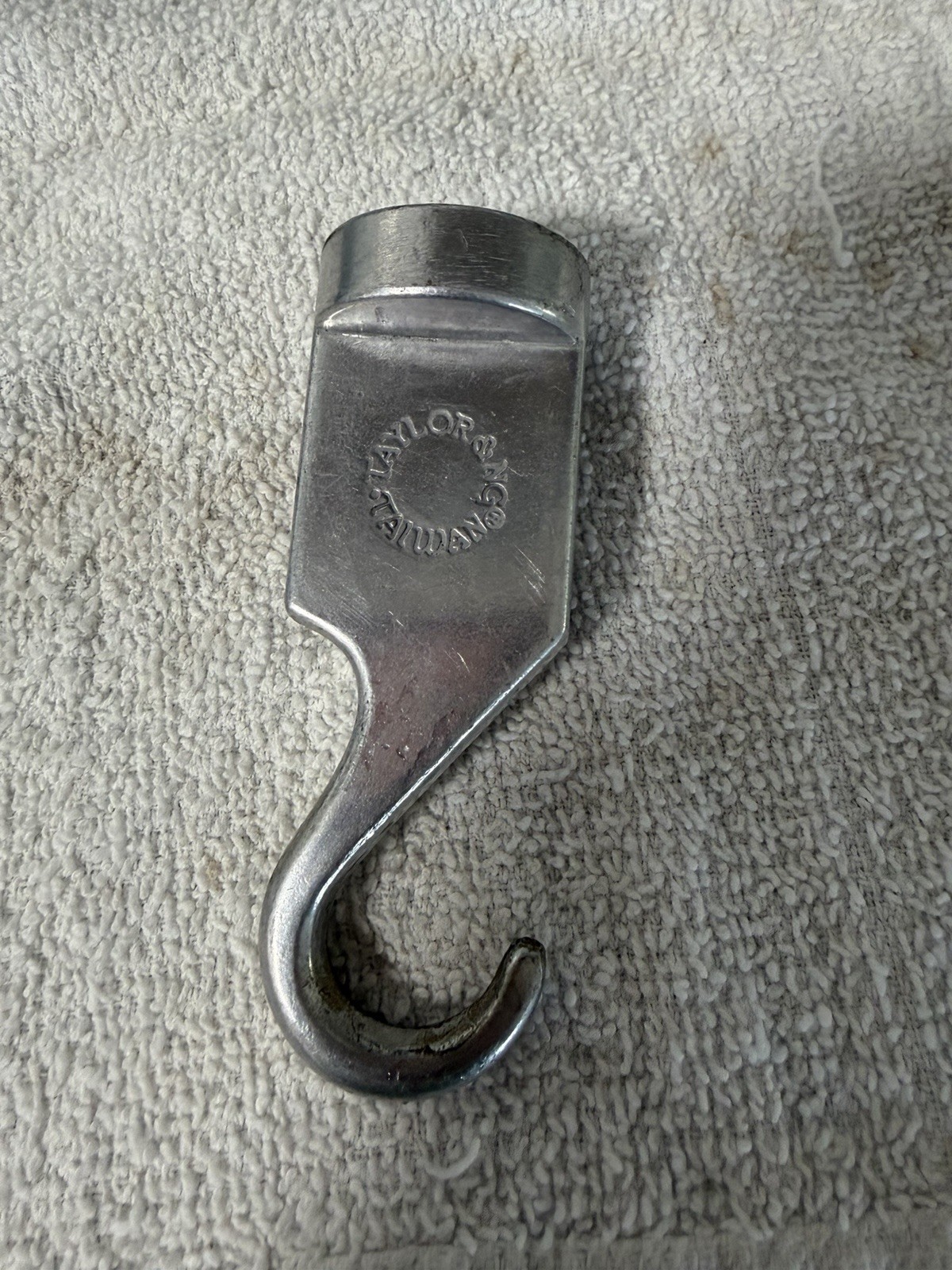 Vintage Taylor & Ng Cast Aluminum Pot Hanger Hooks – Set of 11