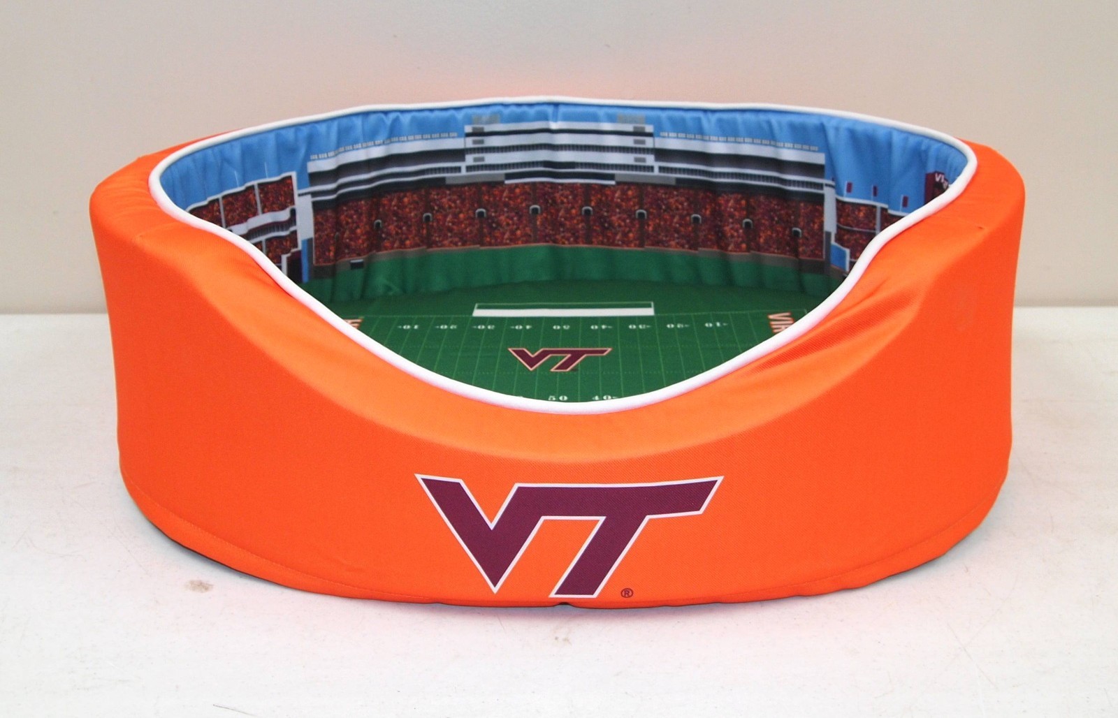 Rare! STADIUM SPOT Oval "VIRGINIA TECH" Medium DOG STADIUM BED w/ Washable Cover