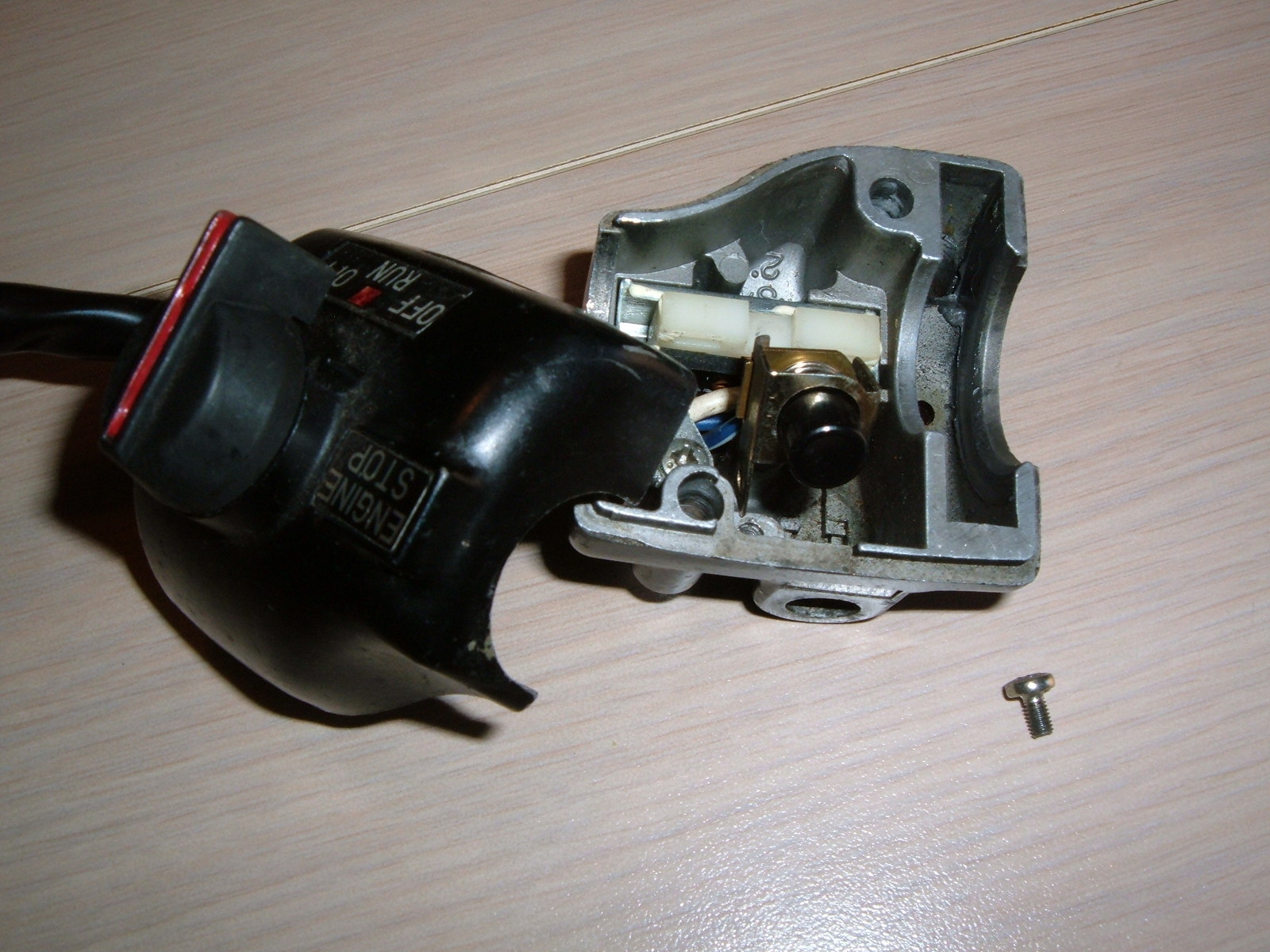 YAMAHA XJ, XS, XV, XV750, XS1100, XS650, XS850, XJ650, XS400 STARTER BUTTON NEW