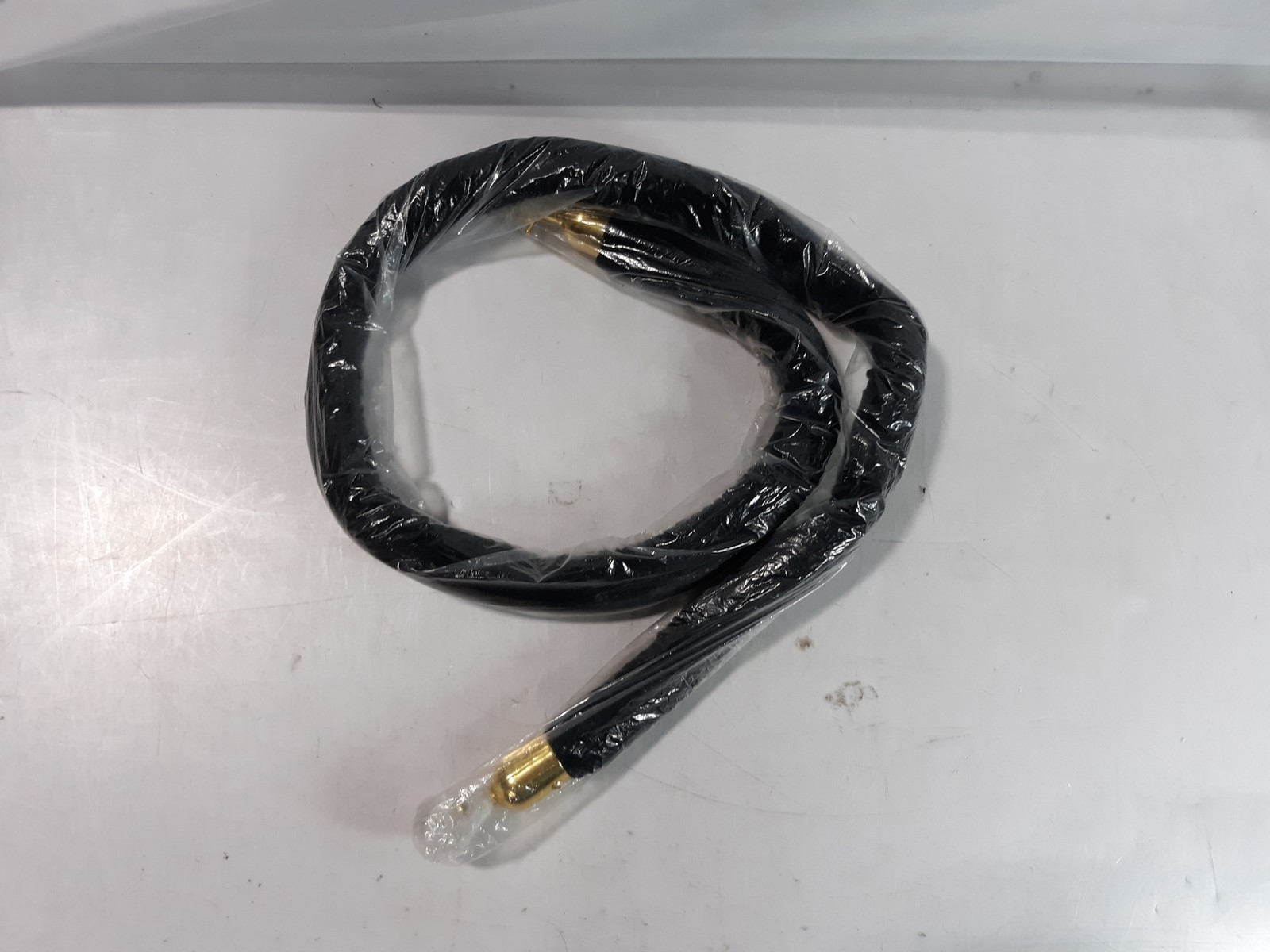 5ft Black Velvet Stanchion Rope Gold Clip Barrier Crowd Control - Lot of 6