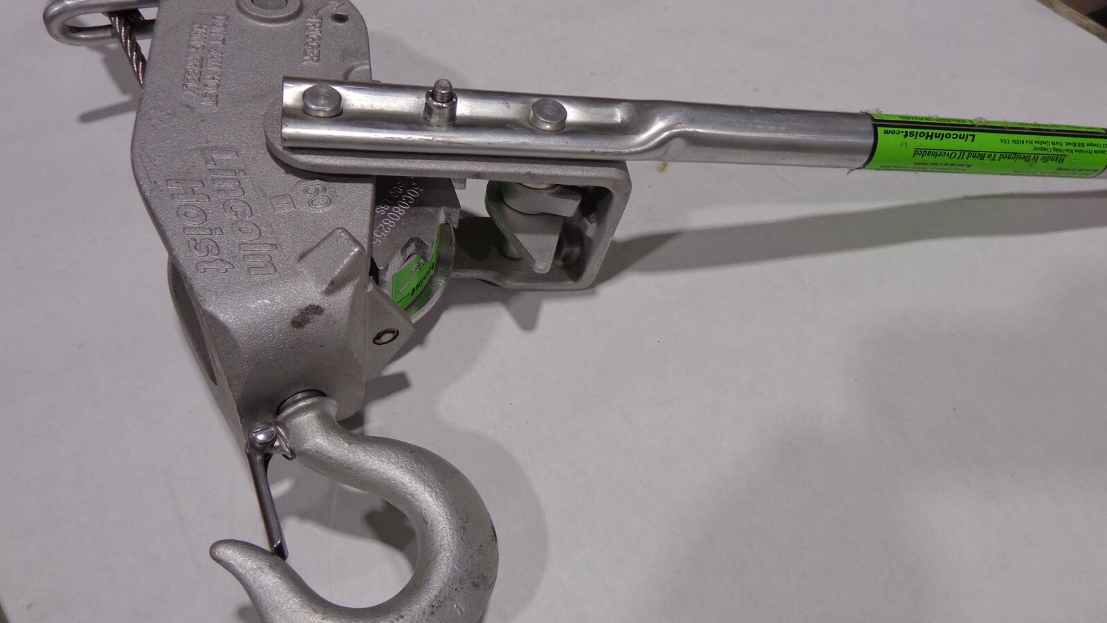 Lincoln LUG-ALL 3/4 Ton Single Line Cable Hoist, Come-Along, 1/4 Stainless Cable