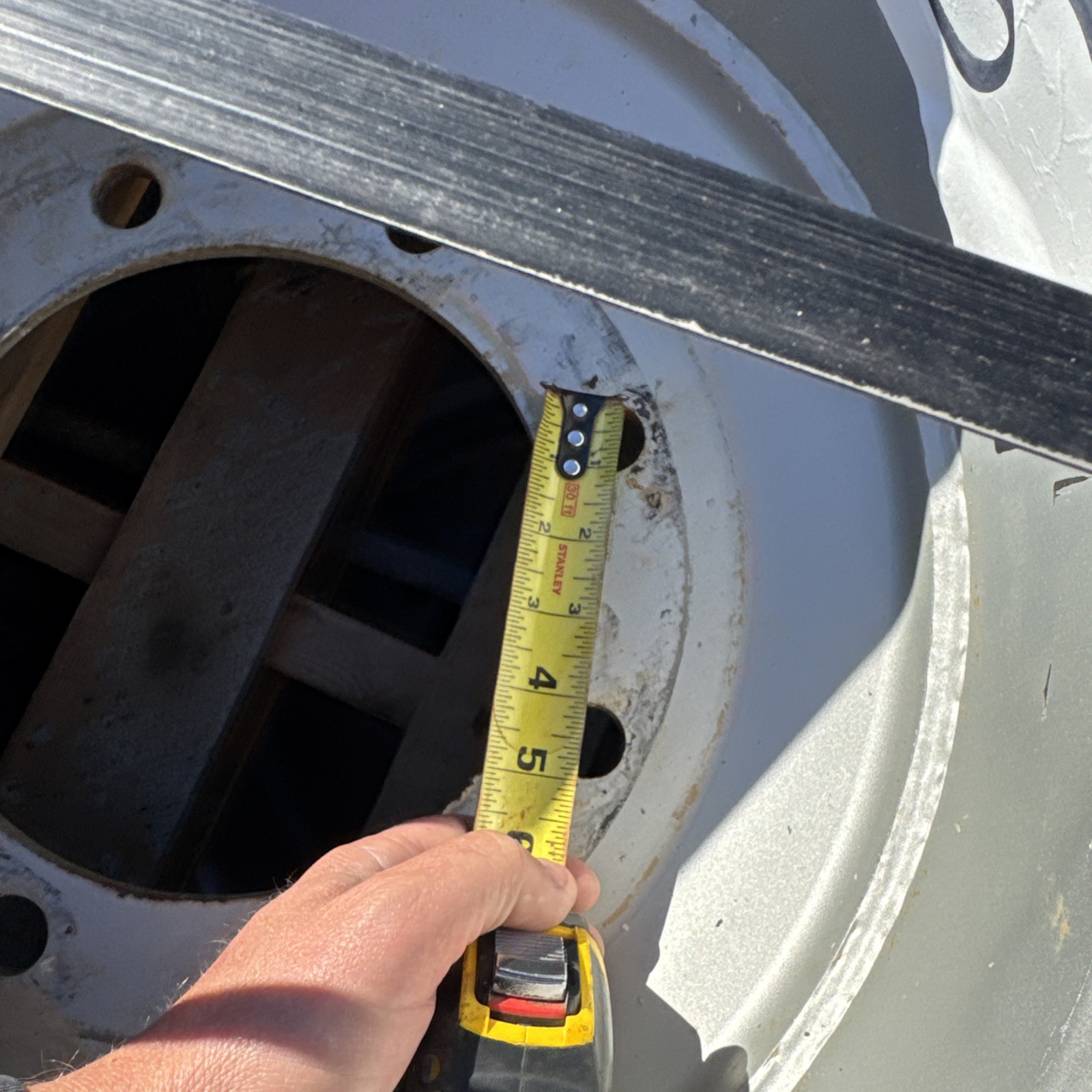 15x19.5 Boom Lift Tire Titan 12 Ply