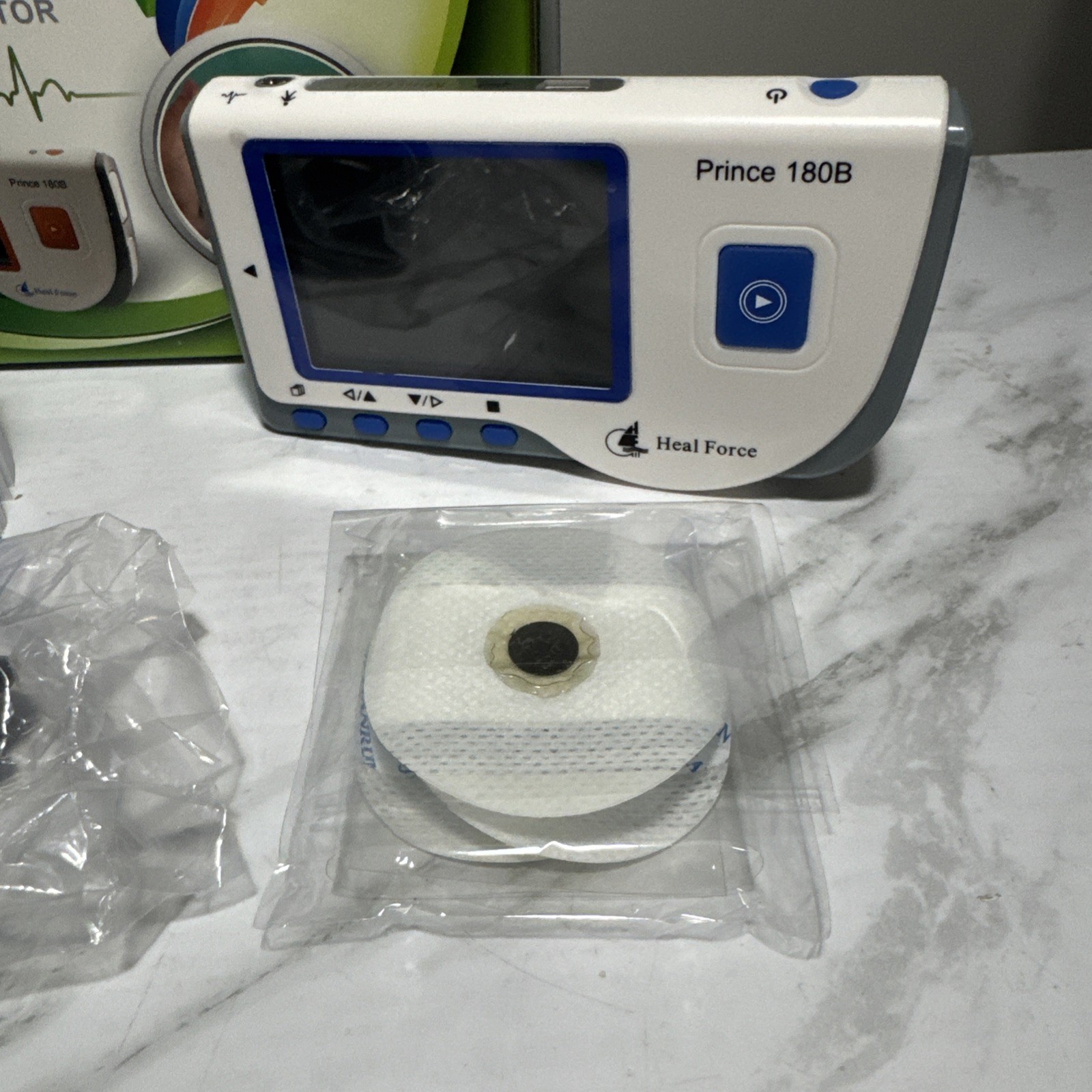 Heal Force Prince 180B Handheld ECG EKG Heart Rate Monitor Home Medical Care