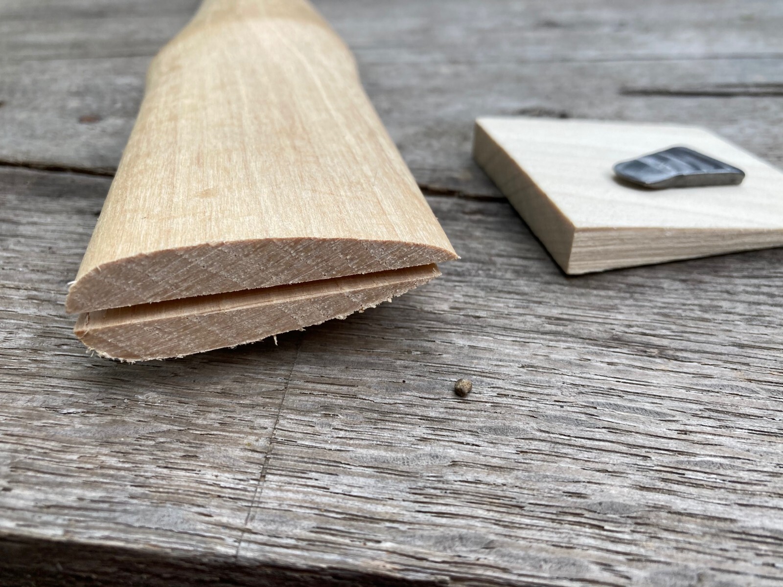 28" Single Bit Straight Miners / Fellers Hickory Axe Handle. USA