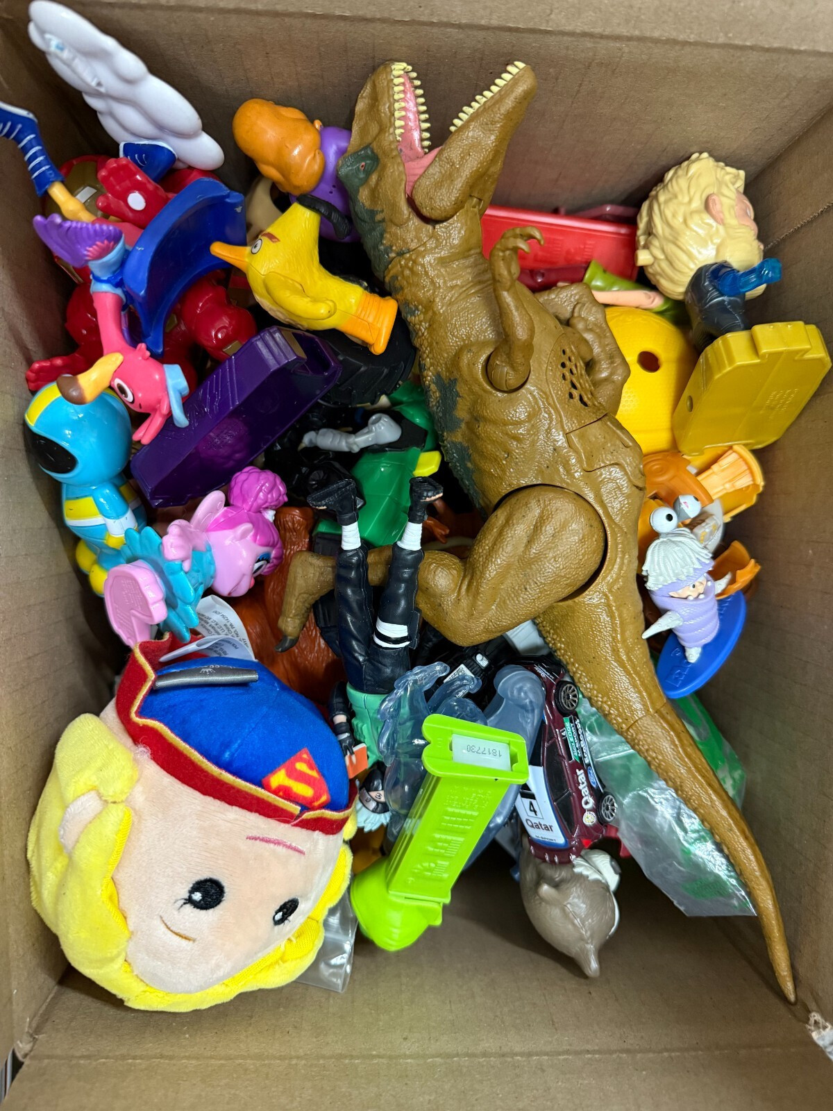 WHOLESALE LOT 8LB 3oz LOOSE Misc Childrens toys figures