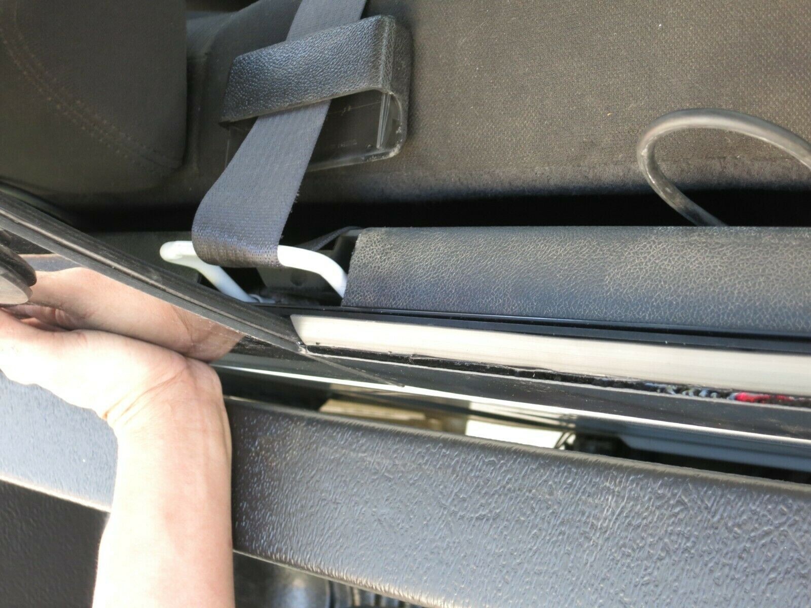 Fit 2014-2018 Chevy Silverado 1500 Back Glass Manual Sliding Window NonHeat