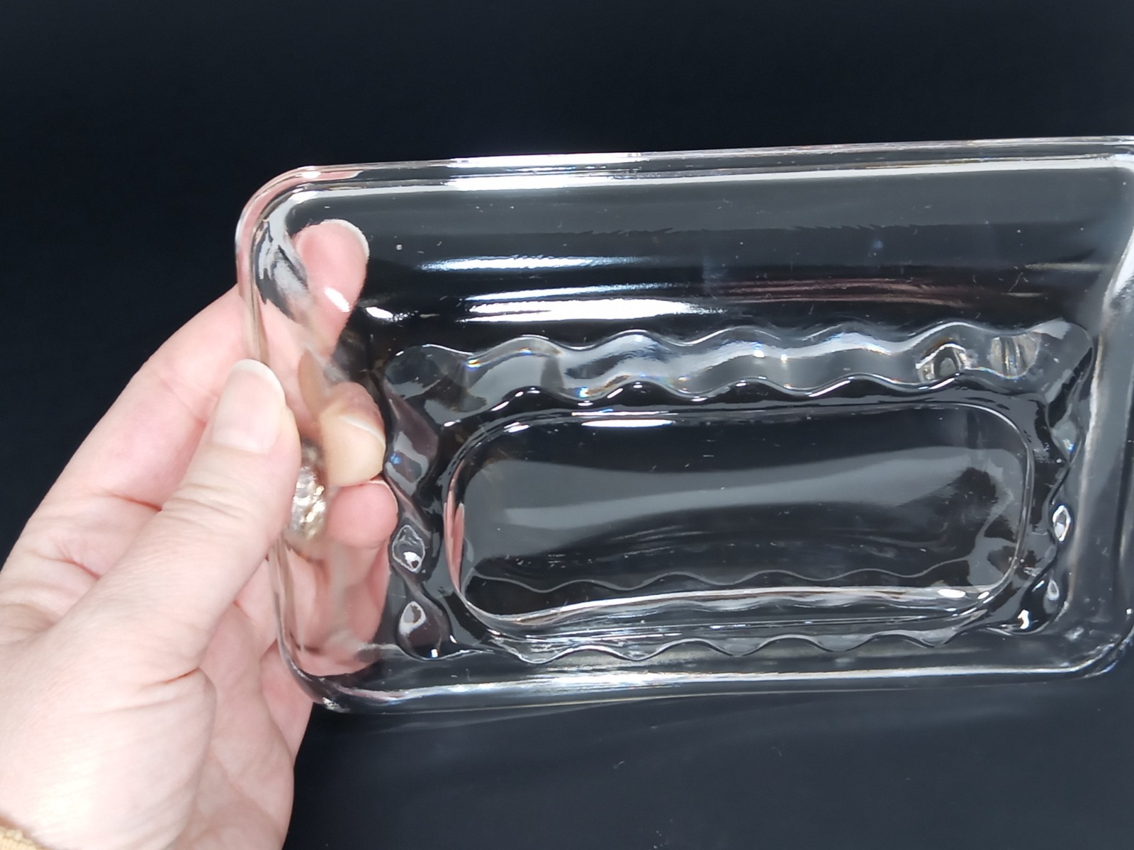 VTG Glass Bar Soap Dish Think Scallop Edges Heavy Solid Fluted Paperweight