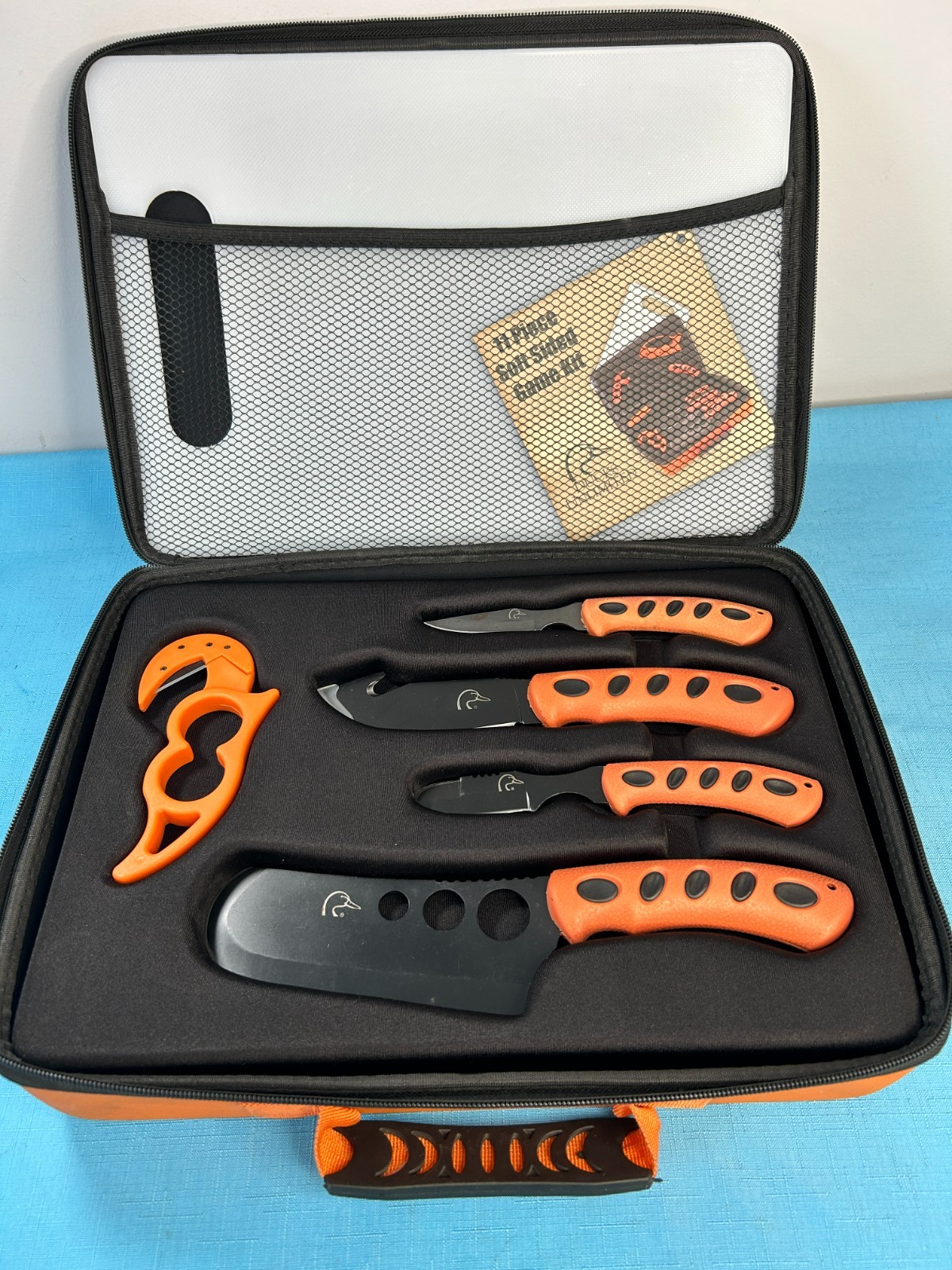 Ducks Unlimited 11 piece Field Dressing Game Kit Knife Steel Soft Sided Case