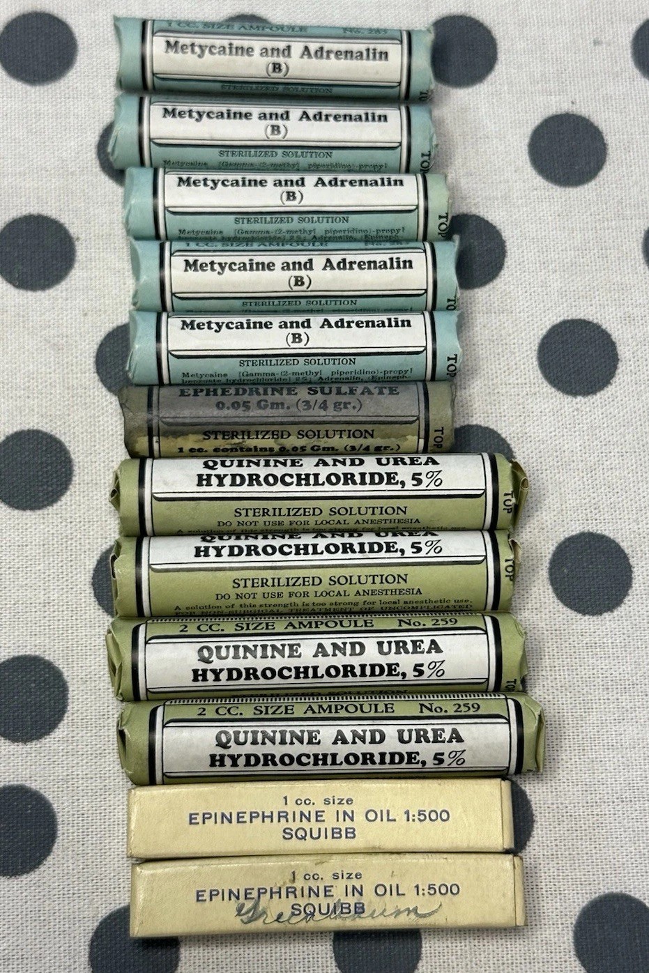 Lot of 12 Vintage Apothecary Ampoules Glass W/ Box Medicinal Collectibles Rare