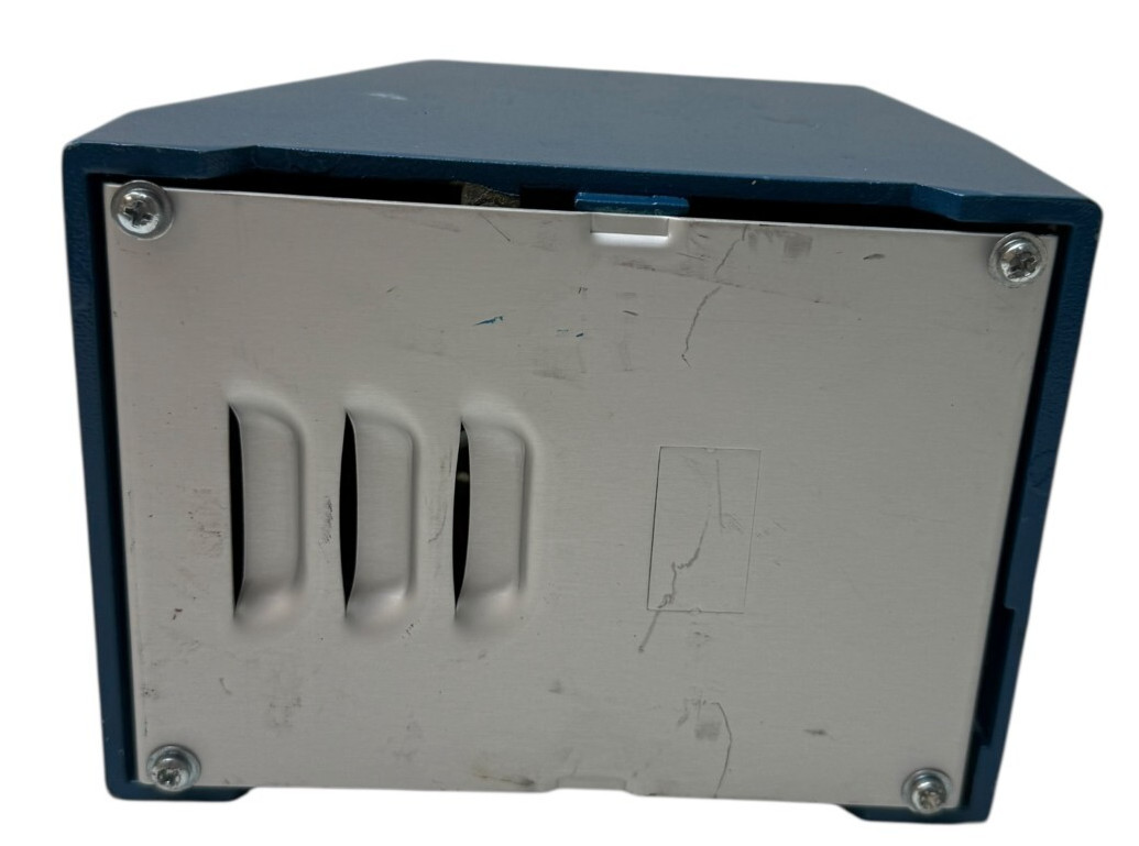 (G560) Vortex-Genie SI-0236 2 Shaker, 600 to 3200 RPM /Vortex-Genie -G560