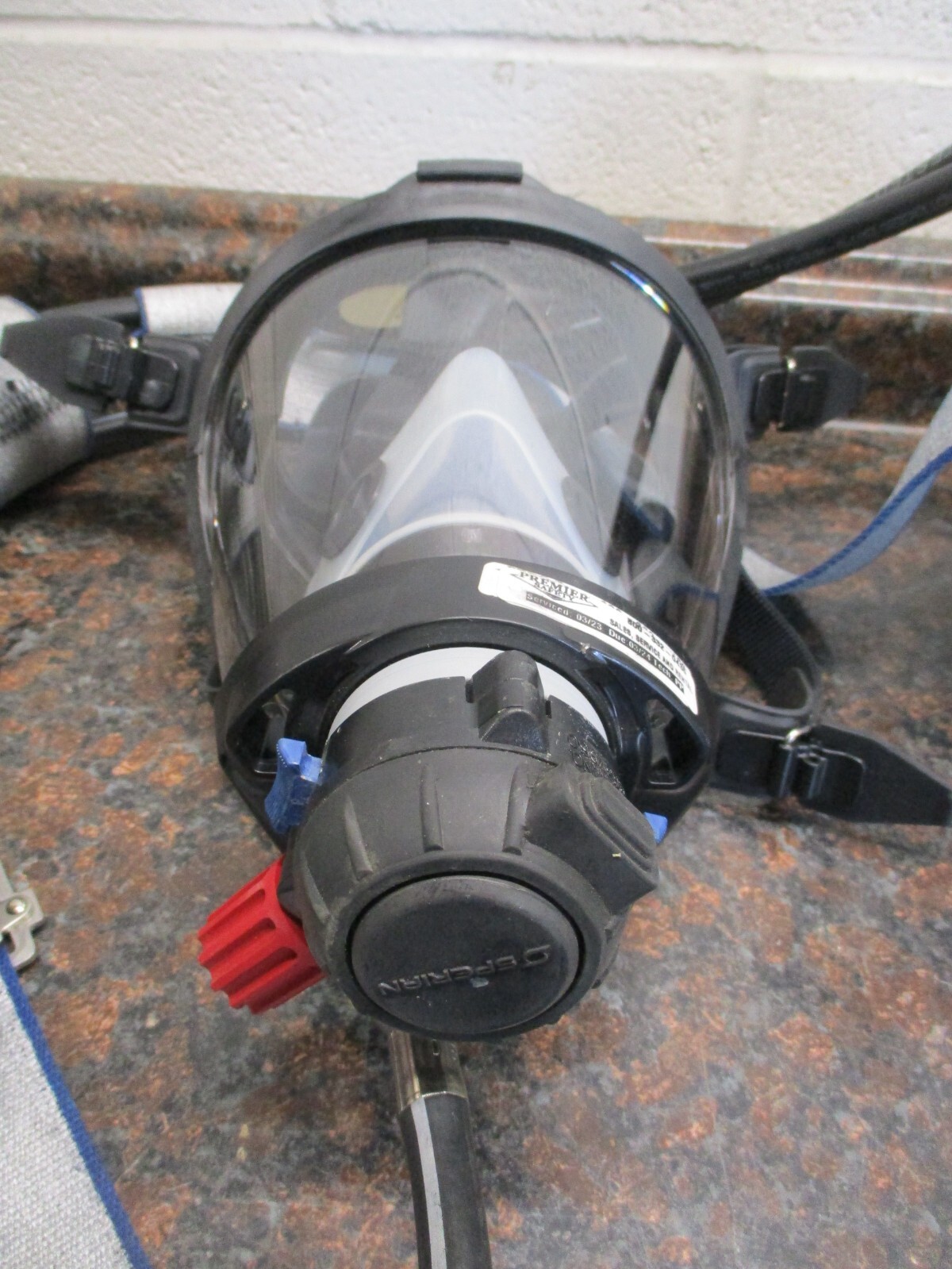 Honeywell P968410 Panther Hip Pac, Pressure Demand SAR, Escape Cylinder W/Mask