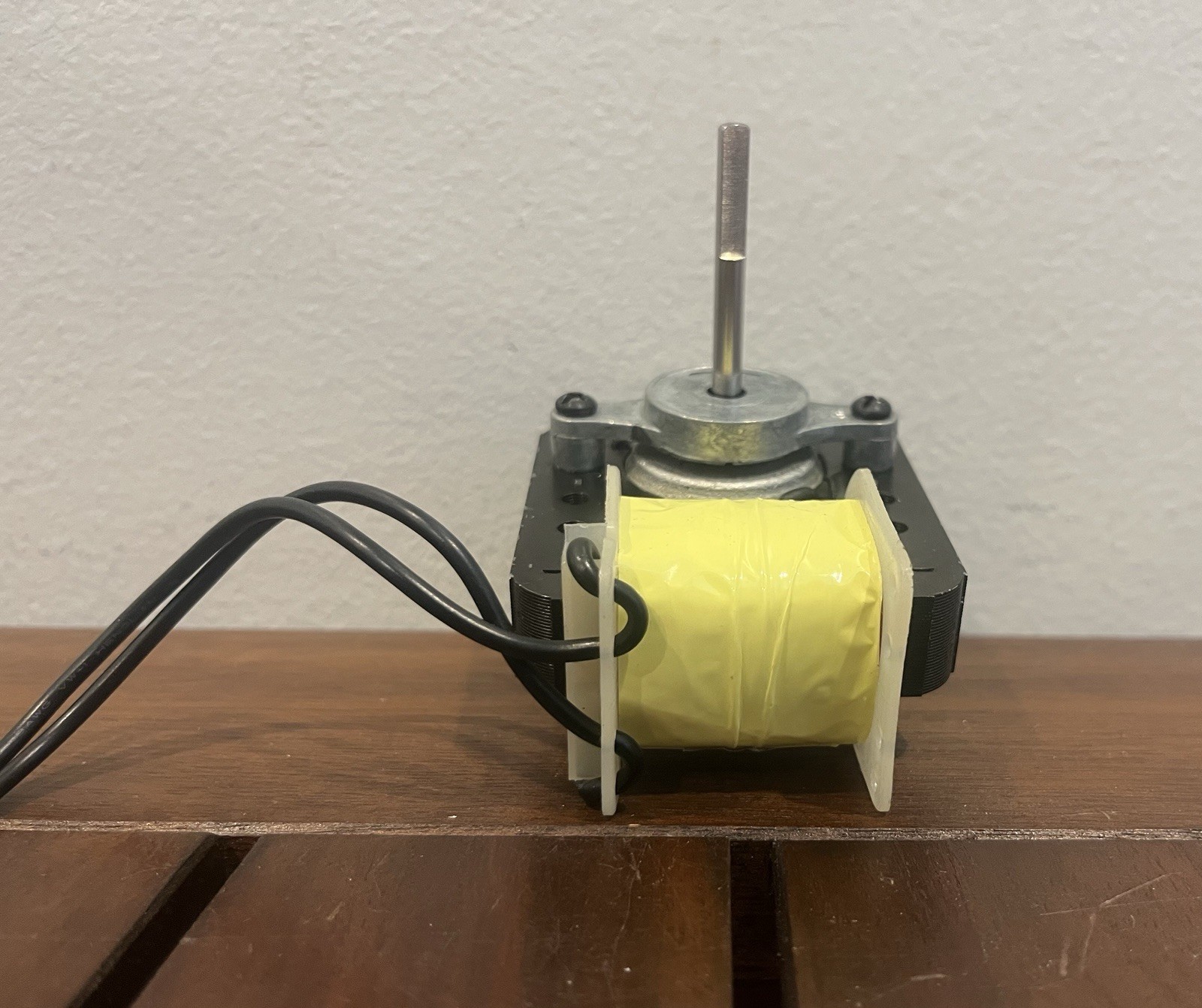 HD Supply Evp. Fan motor YJF61/16B, 60HZ 120V .70AMPS HDS:250375 New Open Box