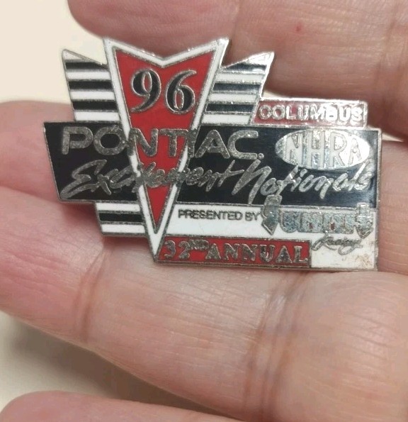 1996 PONTIAC EXCITEMENT NATIONALS COLUMBUS NHRA DRAG RACING EVENT HAT LAPEL PIN