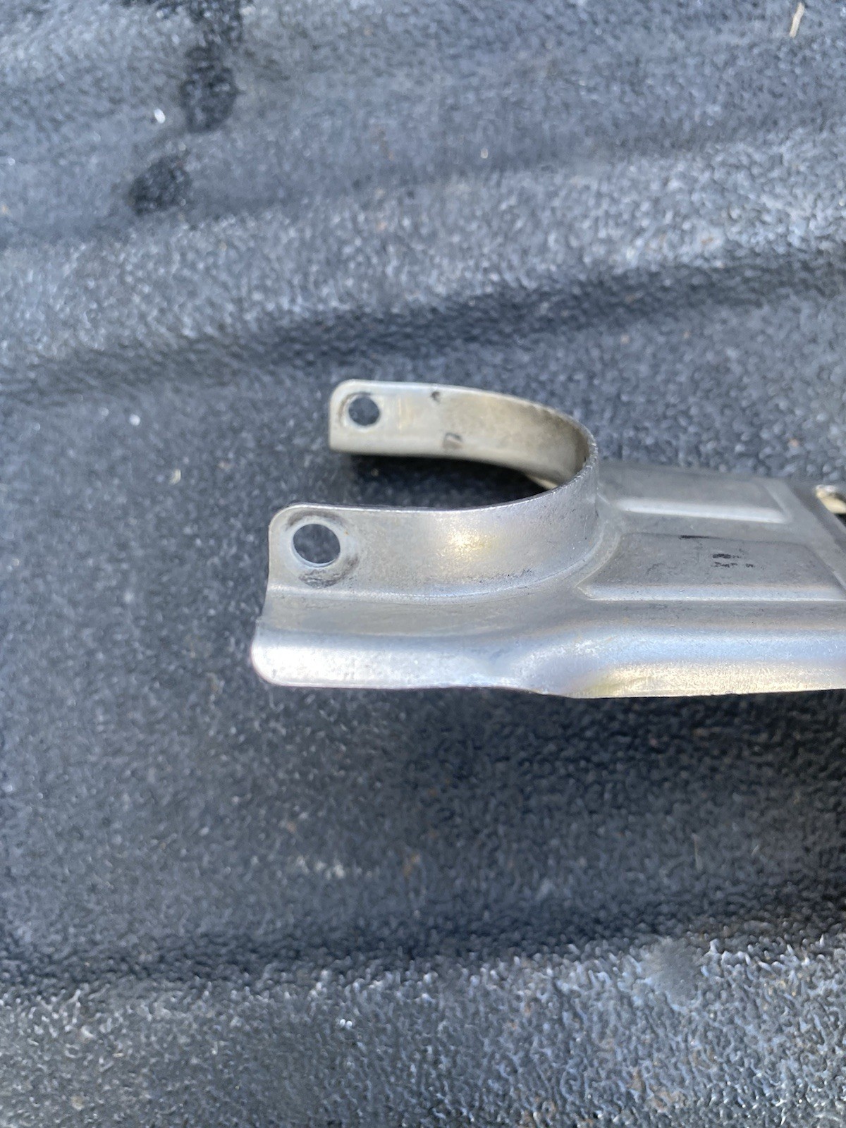 Scott SCBA Cylinder Valve Assembly 4500PSI Hanger Bracket Clip