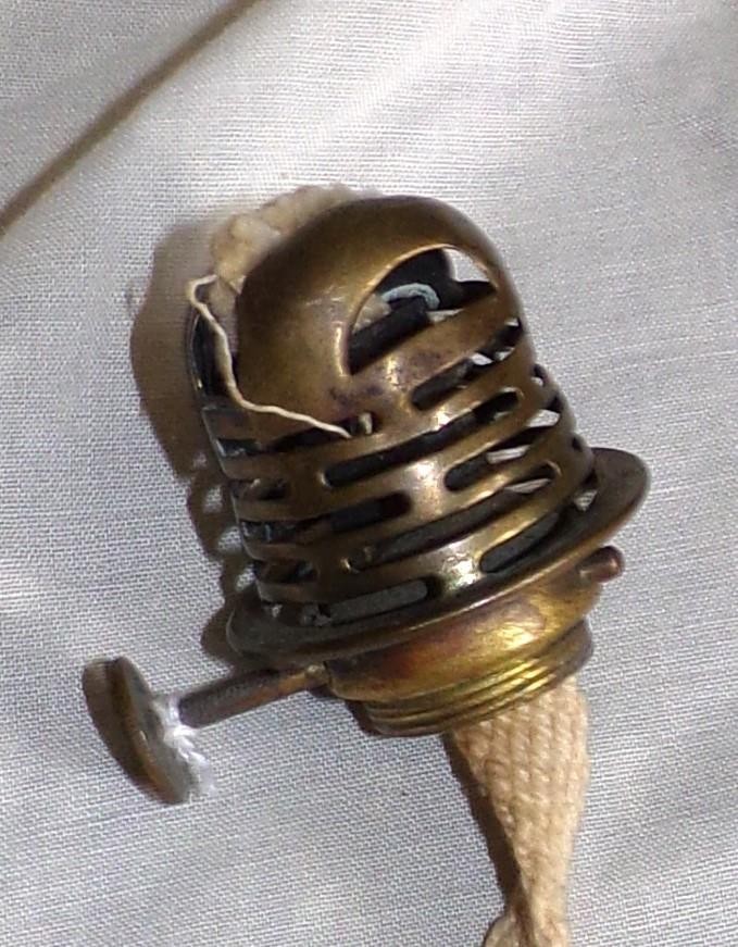 Antique Holmes Booth & Haydens Burner, for 7/8 Inch Collar Opening, #0 or #1