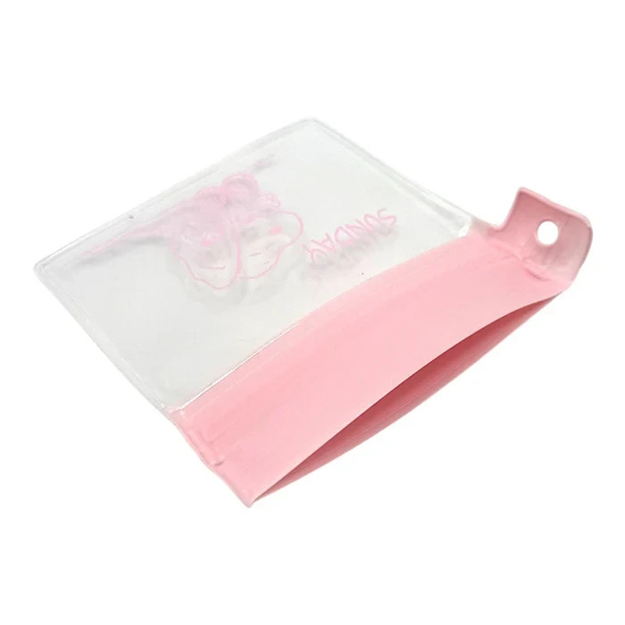 Peanuts x Mytagalongs Snoopy Daily Vitamin Organizing Pouches