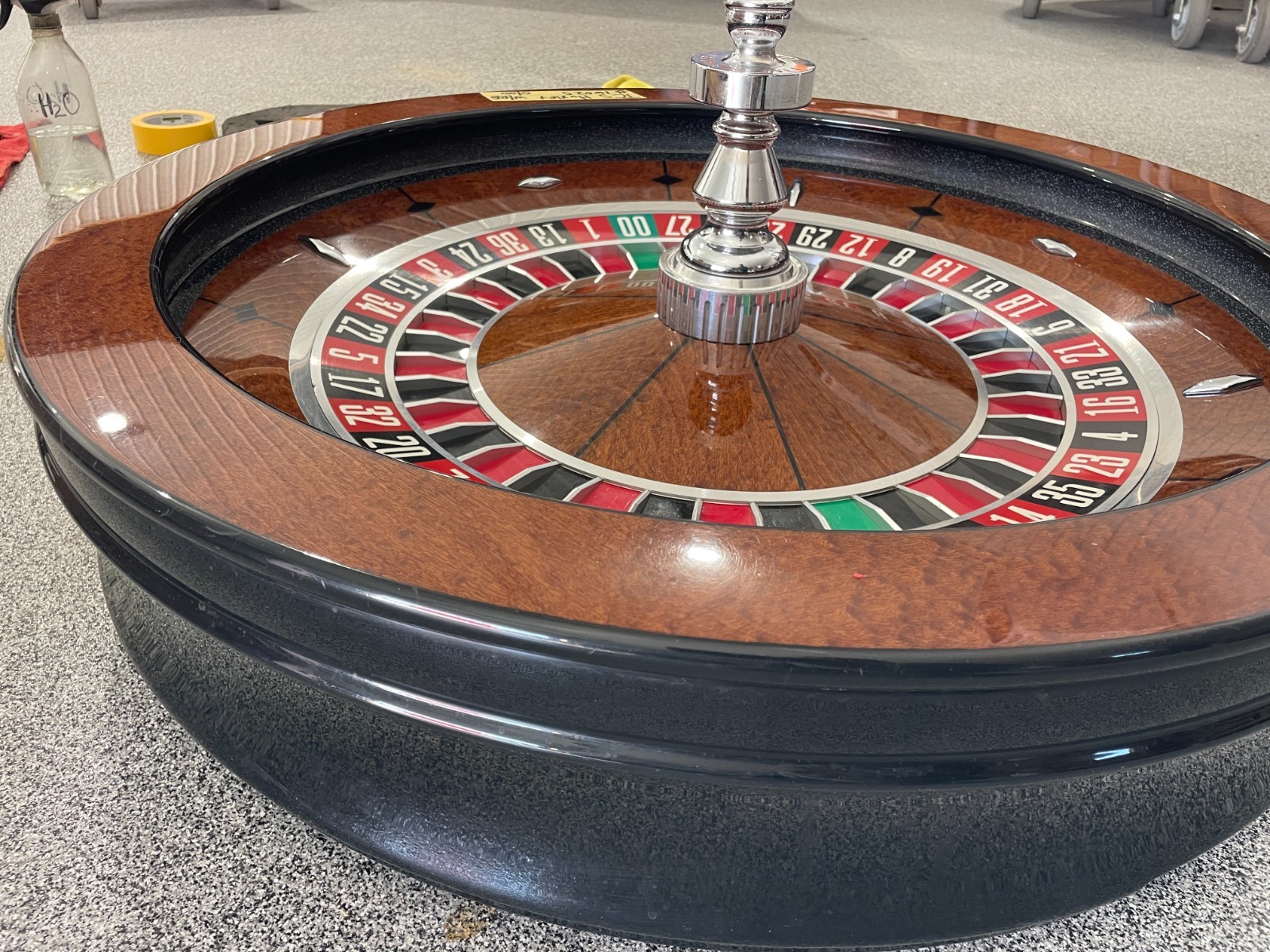 Roulette Wheel 32" TCS John Huxley (shipping by freight) FREE #16025