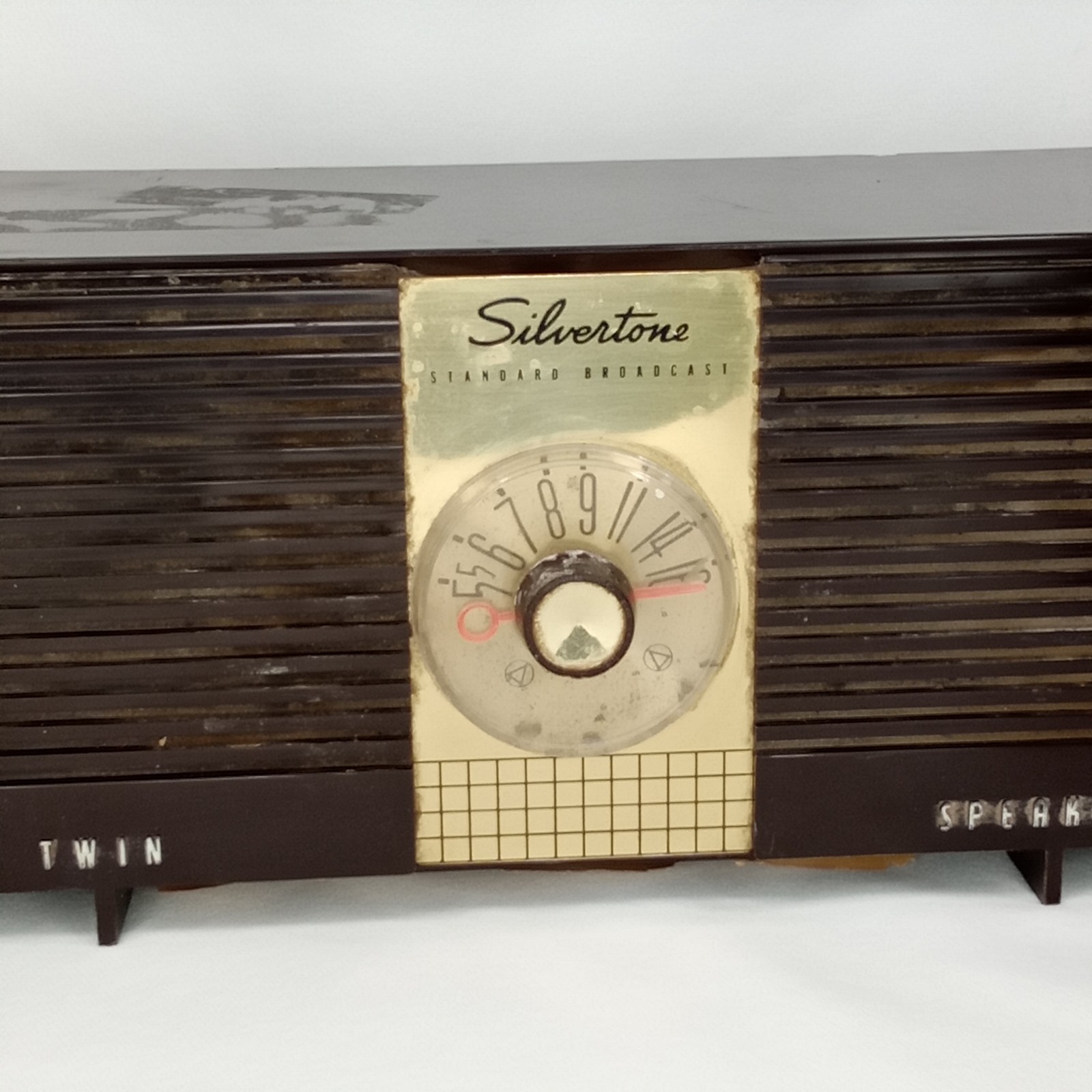 MCM Tube Radio Silvertone 9004 Brown With Twin Speakers Made In USA 1959