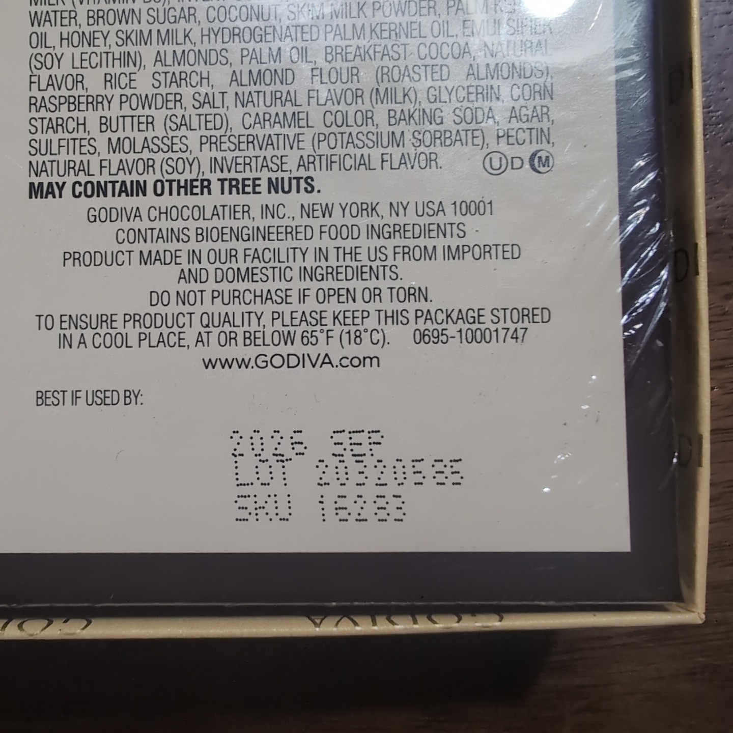 Godiva Belgium Goldmark Assorted Chocolate Creations Gift Box 11.3 oz, Exp 09/26