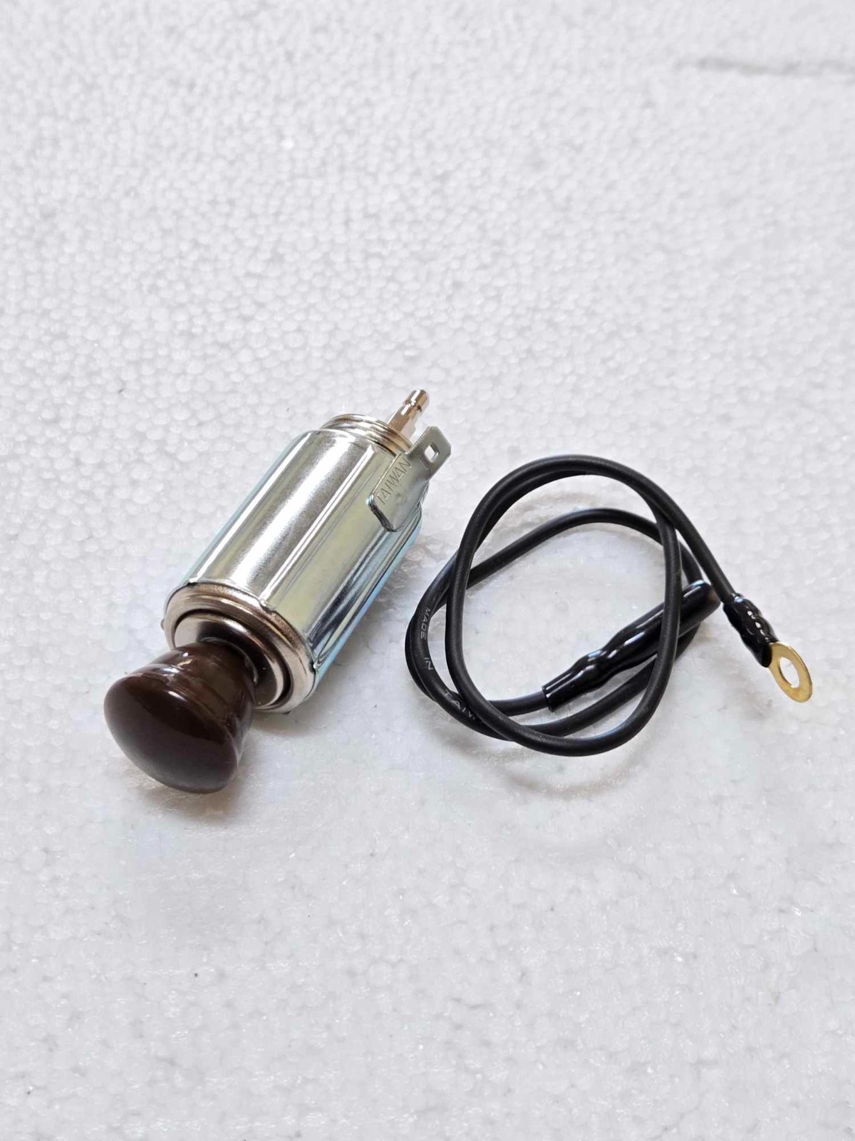 1940 Chevy Car Cigarette Lighter Socket Plug w coffee Brown Knob