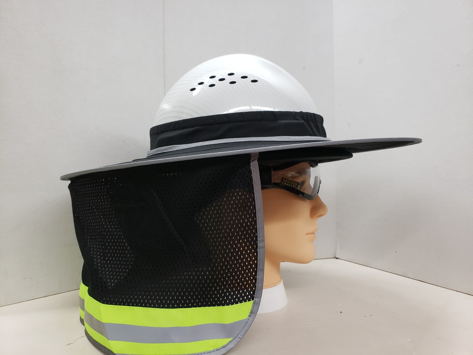 Hard Hat Sun Shade Visor for Full Brim Mesh Neck HI VIS REFLECTIVE STRIPE