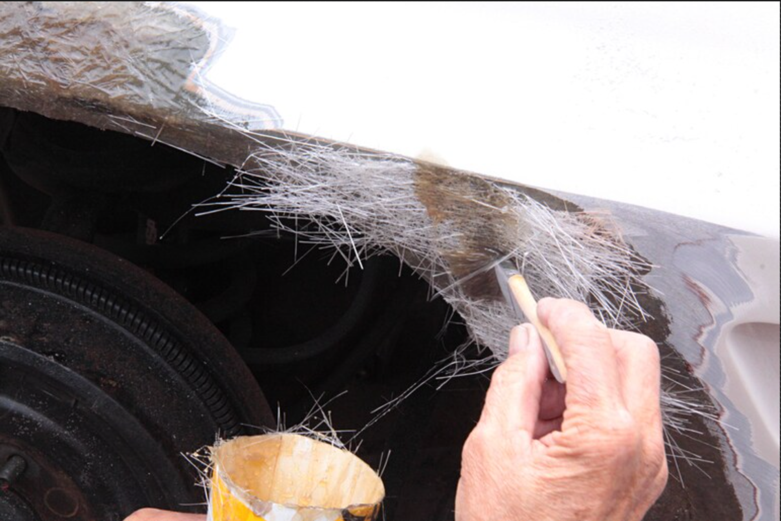 Fiberglass Repair Kit 1 Gal of Polyester Resin 1.5x50x3 Yard Chopped Strand Mat