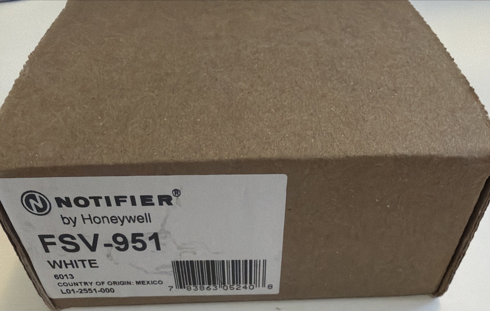 NOTIFIER FSV-951 INTELLIGENT HIGH-SENSITIVITY PHOTOELECTRIC SMOKE DETECTOR.