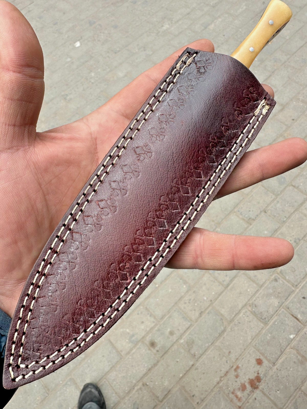 Custom HandMade Hunting Boot Knife Hand Forged Damascus Steel Blade 1320