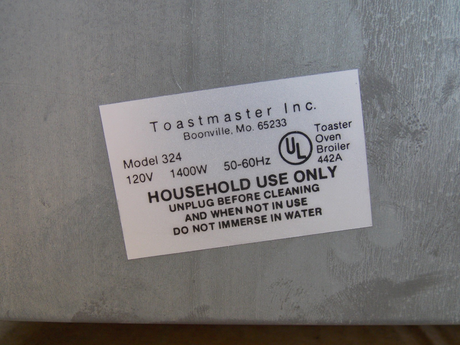 Toastmaster model 324 Tabletop Toaster Oven Faux Wood Broil & Bake EXCL COND....