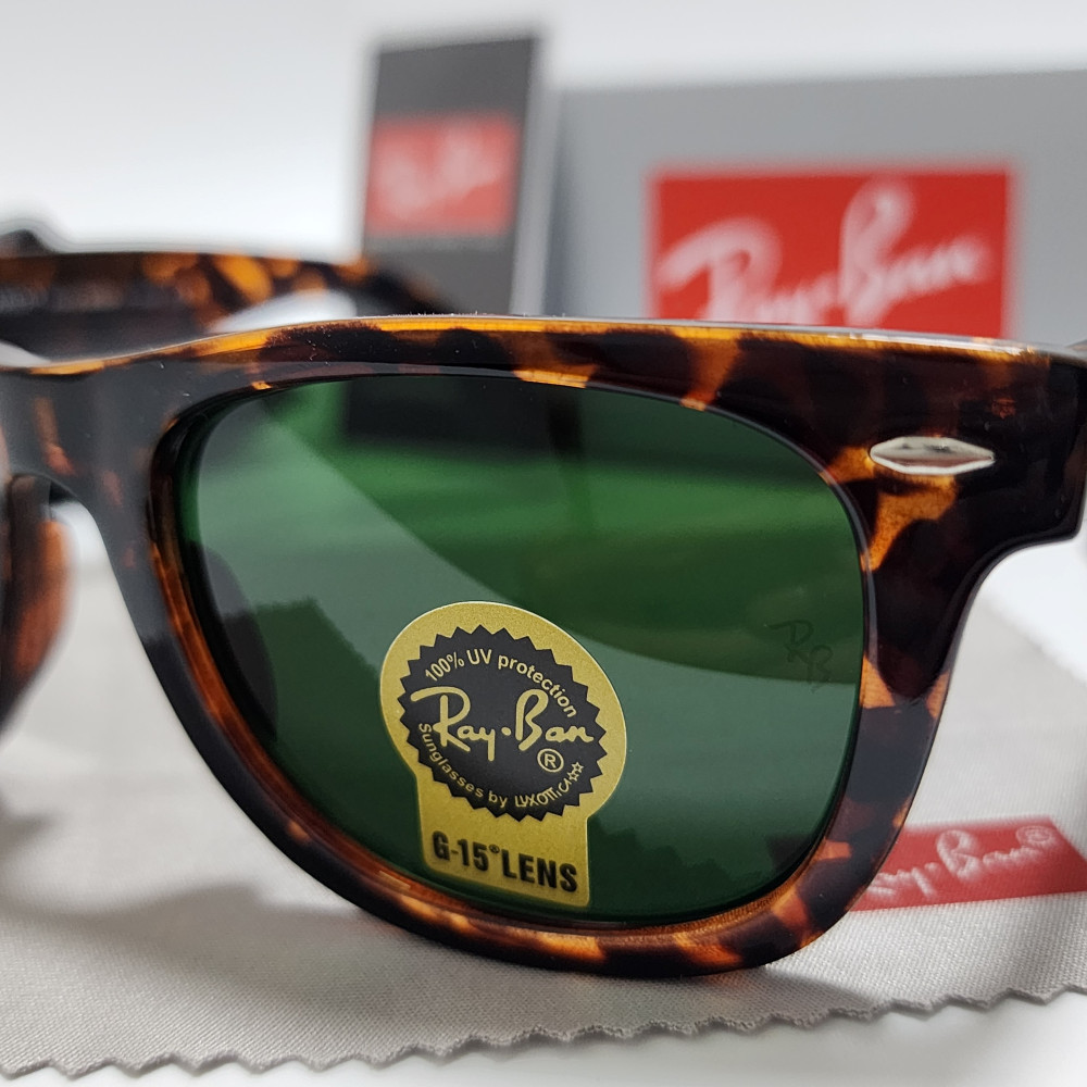 Ray-Ban RB2140 Wayfarer Classic Sunglasses Tortoise Frame Green Glass Lens 50 mm
