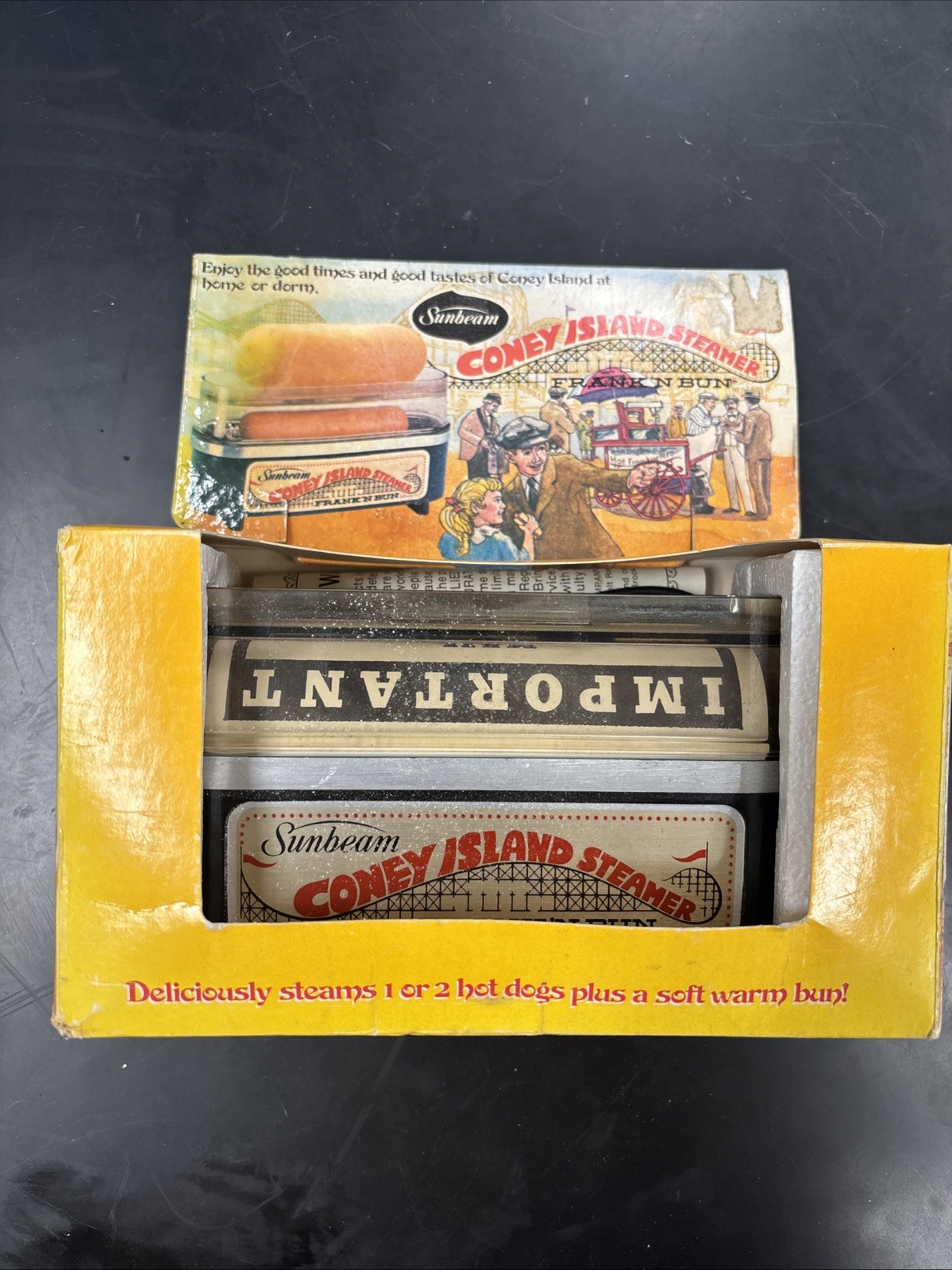 Vintage 1970s Sunbeam Coney Island Frank‘N Bun Hot Dog Steamer - Working