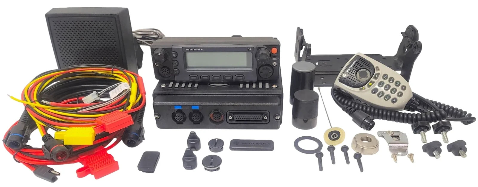 Motorola APX 7500 Multi-Band P25 Two Way Mobile Radio MP RM 380-470MHz 7/800 FPP