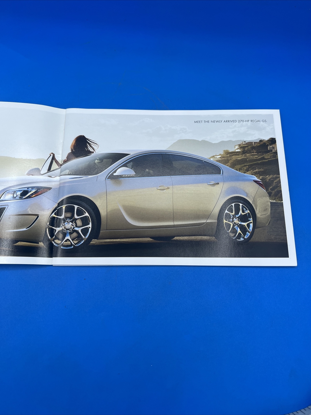 Buick 012 Sales Brochure Catalog