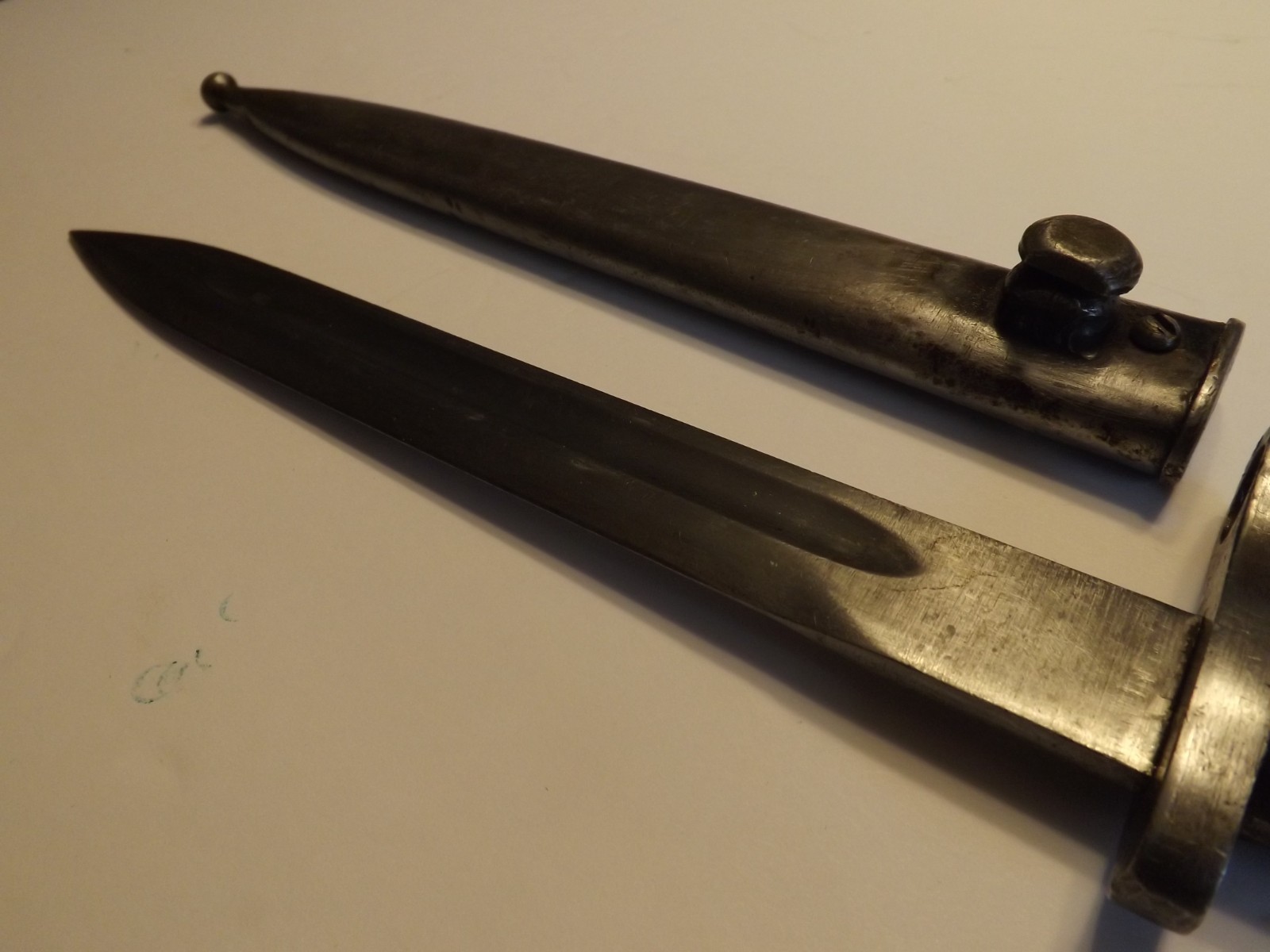 Vintage WWII M-1935 Turkish Mauser Bayonet with Metal Scabbard-VG