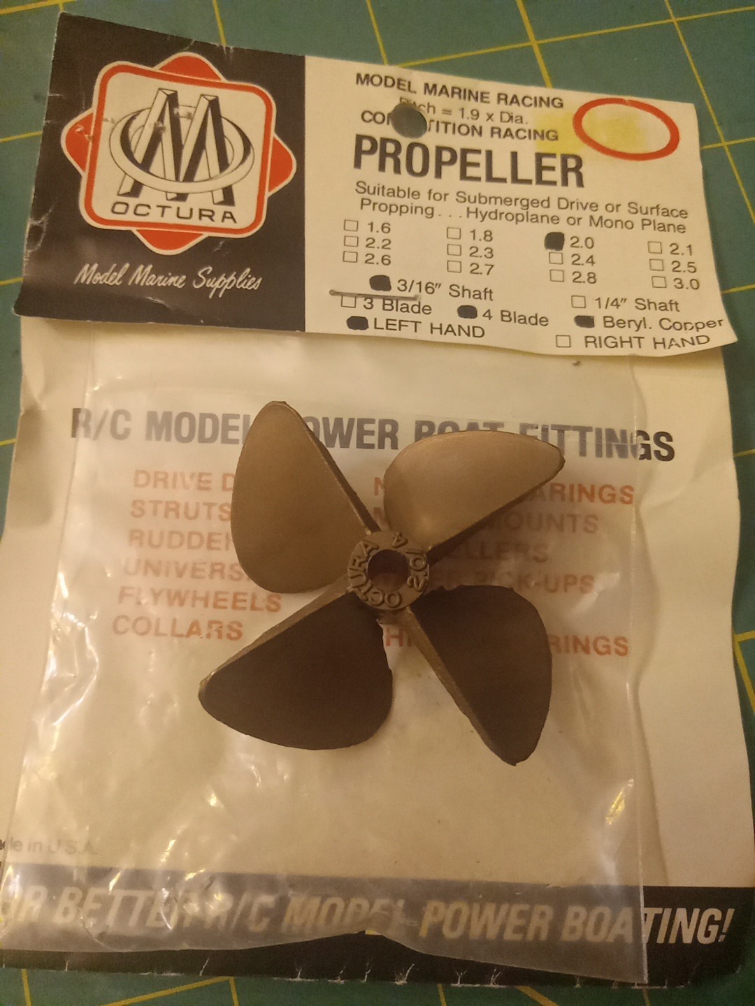 🏁 OCTURA 2.0 B.C. COMPETITION RACING 4-BLADE PROPELLER. 3/16" SHAFT. 52mm.