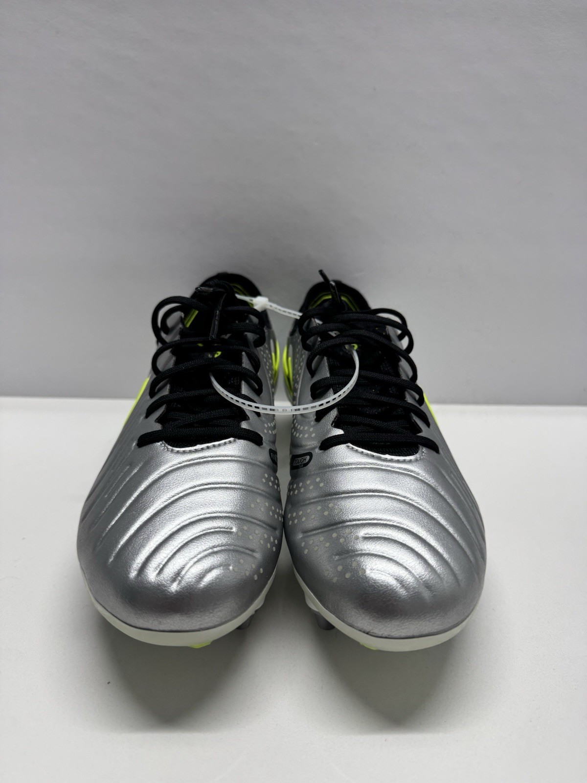 Nike Tiempo Legend 10 Elite FG NBY Mad Silver Soccer Cleats DV4328 001 Size 6.5