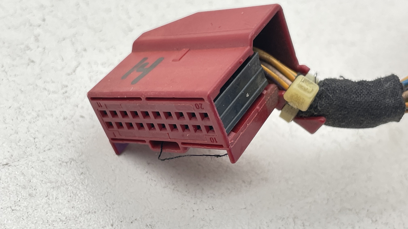 VW Audi Porsche Wiring Harness Plug Connector 14 Wire Pigtail OEM #8E0972420