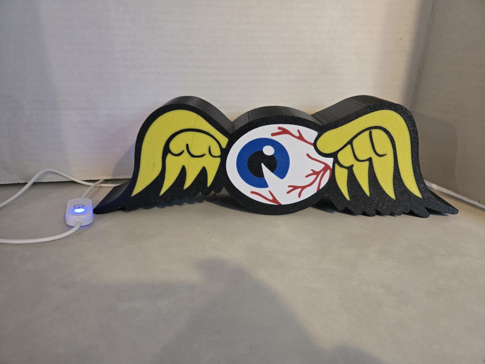 Von Dytch Flying Eye Lamp