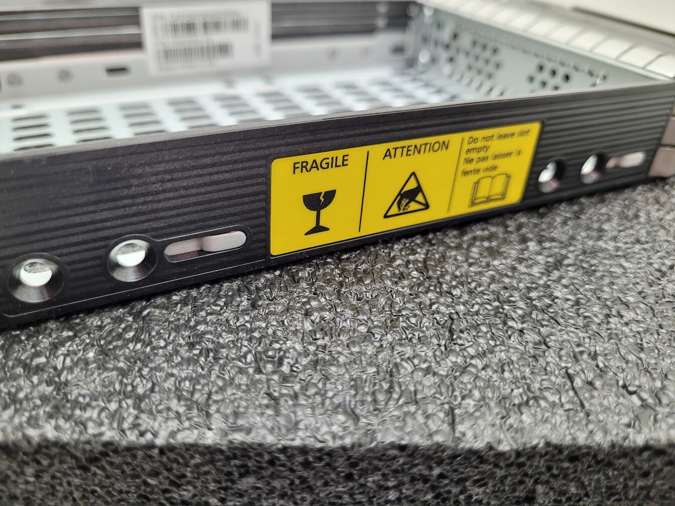 HDD LFF 3.5" Hard Drive Tray Array Caddy JBOD 0993690-03