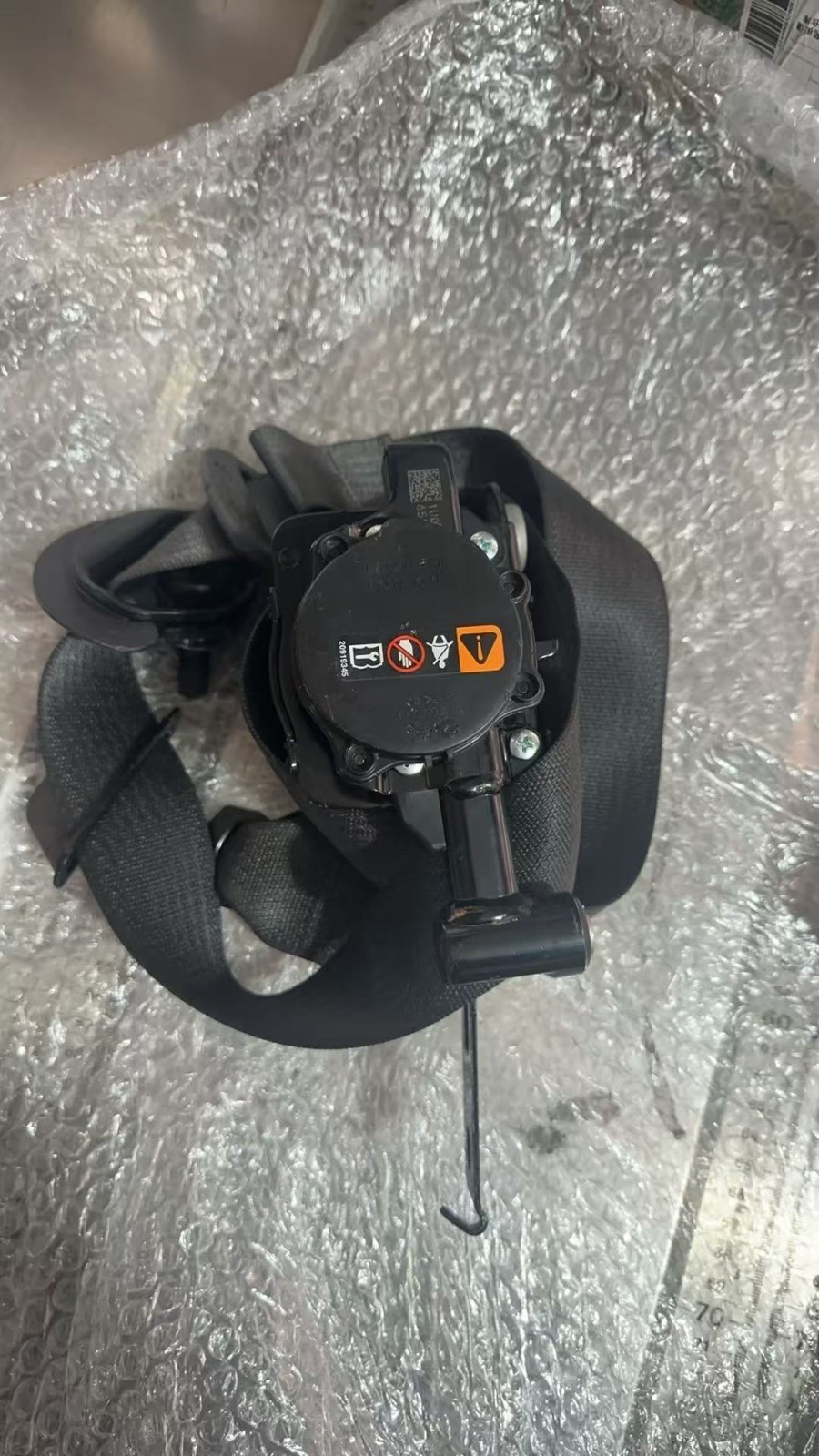 2024-26 CHEVROLET TRAX FRONT LEFT DRIVER SEAT BELT RETRACTOR KIT NEW OEM GM