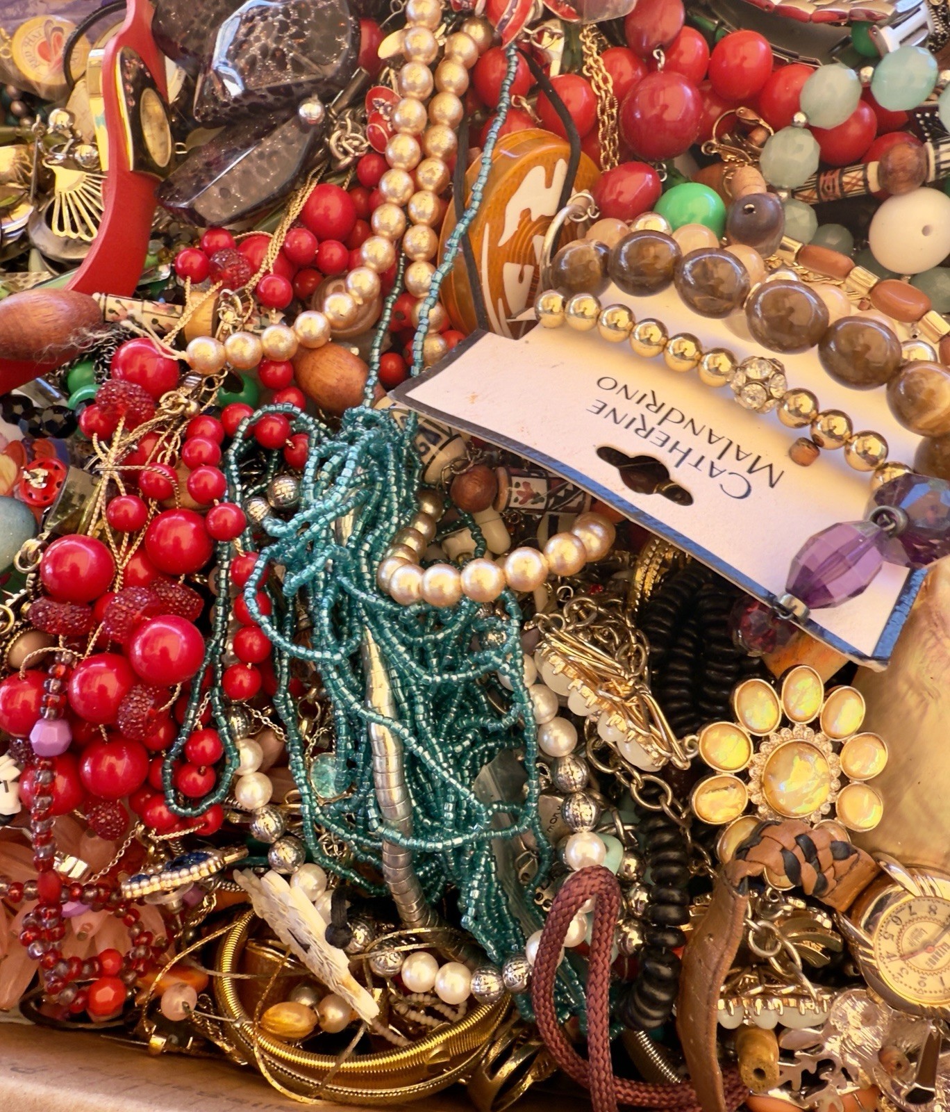 MIXED JEWELRY LOT CRAFT REPAIR, RESELL, REPURPOSE, VINTAGE TO NOW! 20 POUNDS