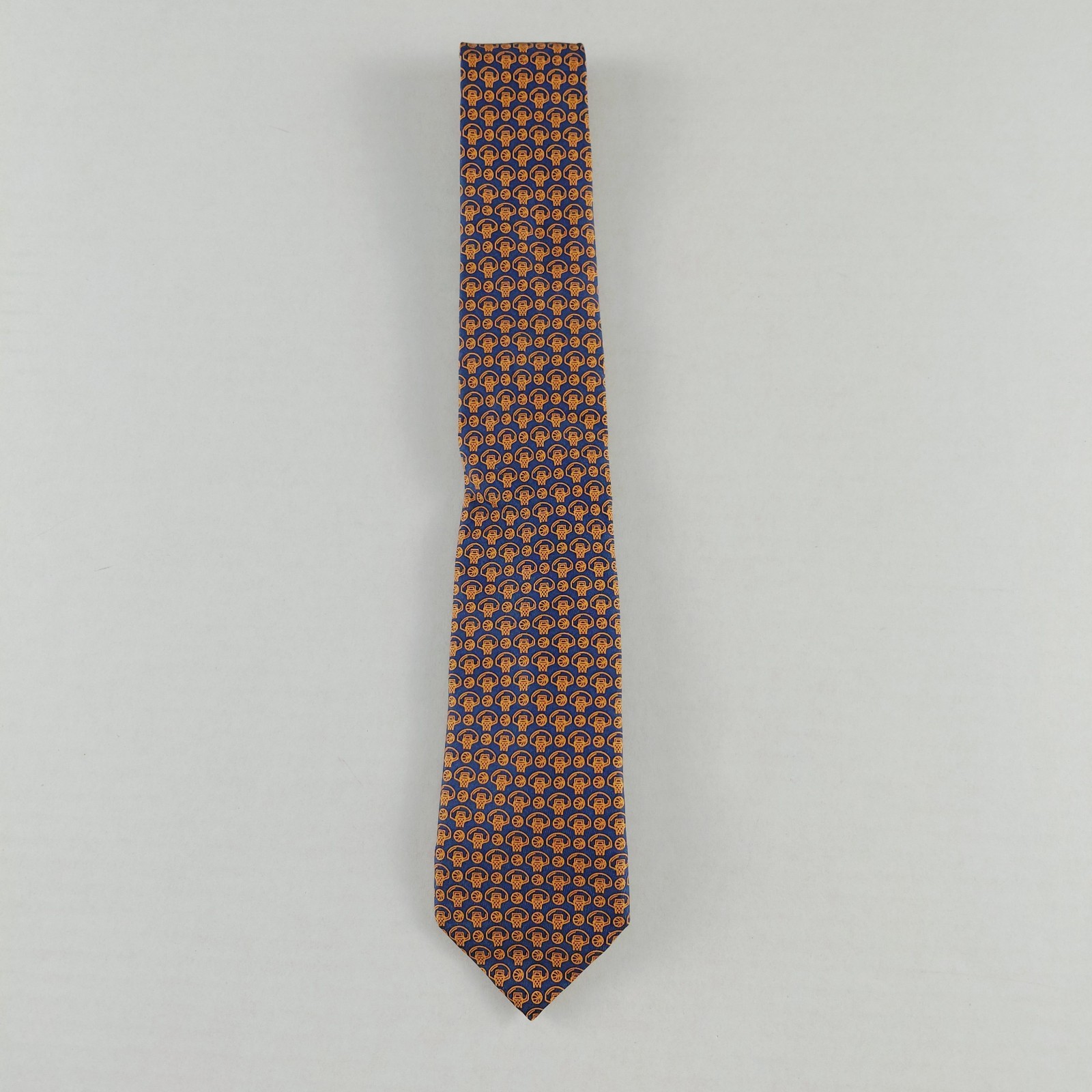 Vineyard Vines Blue Orange Basketballs and Hoops Boys Tie 100% Silk Shep & Ian