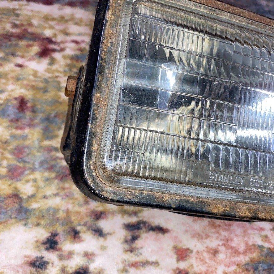 Headlight Complete Assembly Honda TRX250X 1985 TRX250X 2x4