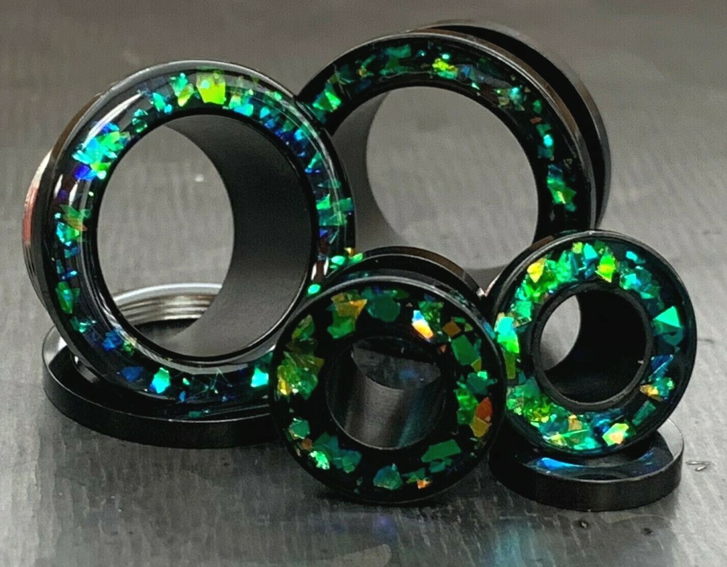 PAIR Green Opal Glitter Rim Screw Fit Tunnels Ear Plugs Earlet Rimmed Gauges