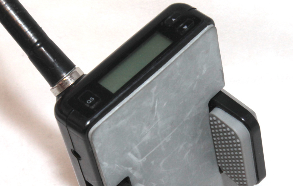 Digital FM Transmitter, Holder, Charger For iPods iPhonis 1st Gen 2G 3G 3GS 4 4S