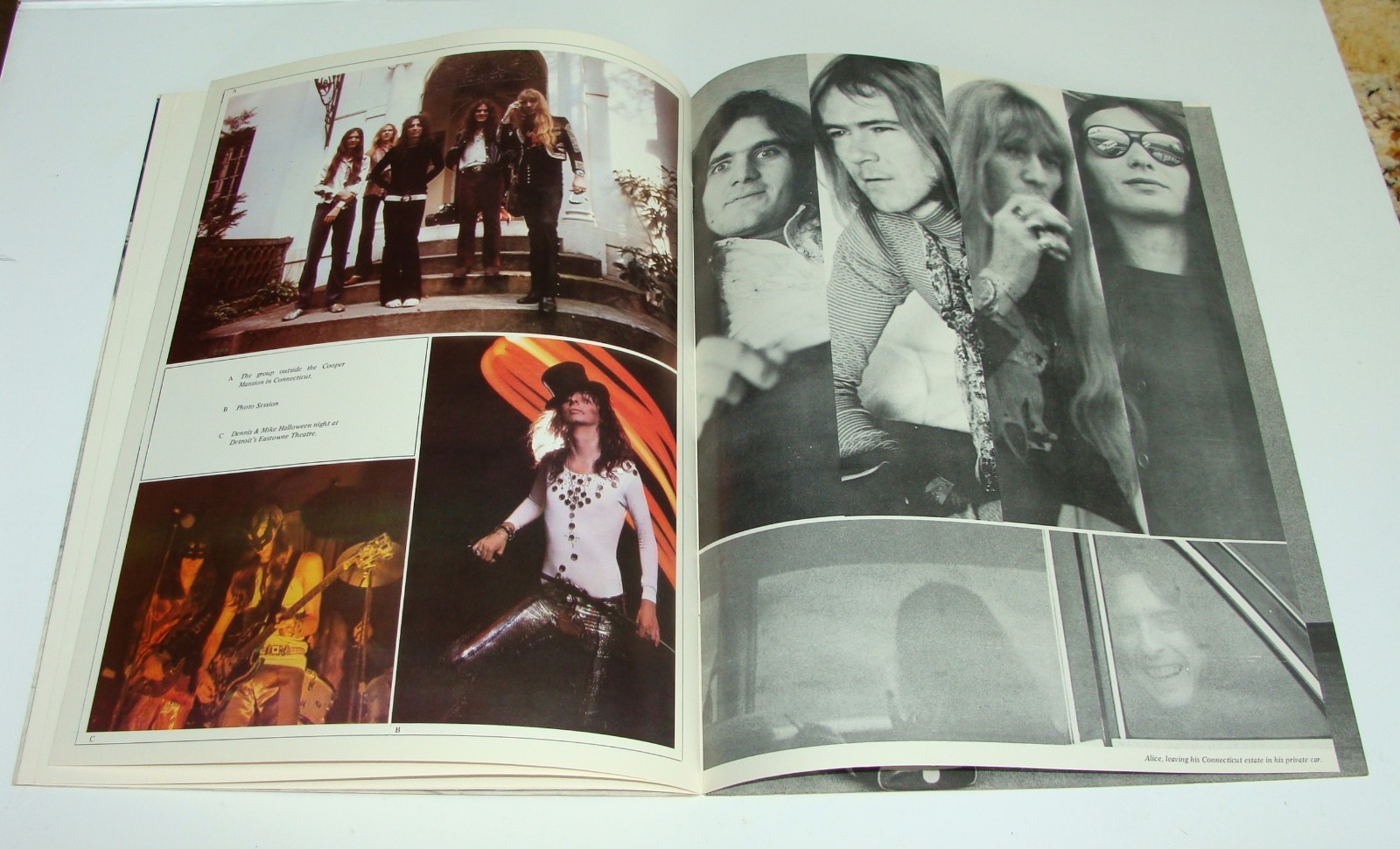 ORIG 1971 ALICE COOPER - PHOTO TOUR BOOK - SOUVENIR BOOK PUBLISHERS