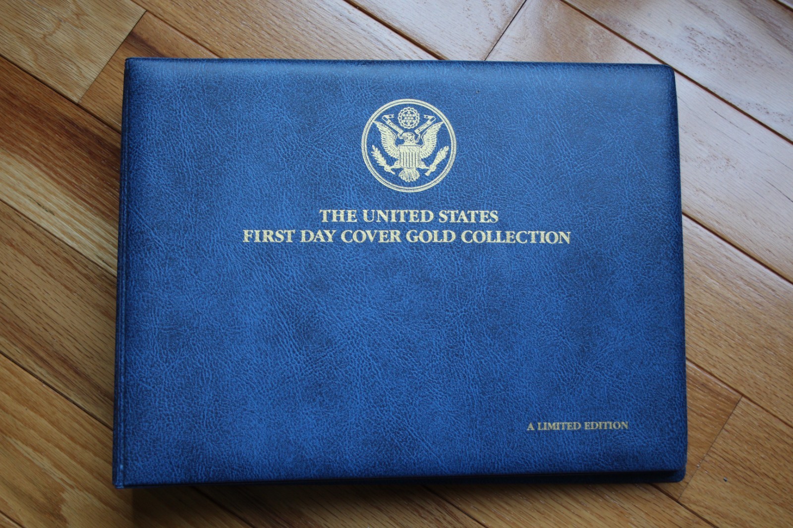 The United States FIRST DAY COVER 23K GOLD COLLECTION 1980 Calhouns 28 Stamps