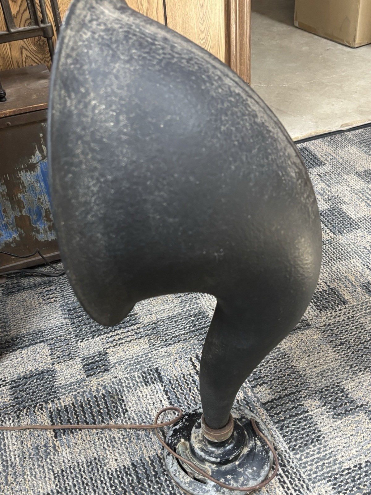 Vintage Radiola RCA Loud Speaker Model UZ-1325 – Untested – 25” Display only?