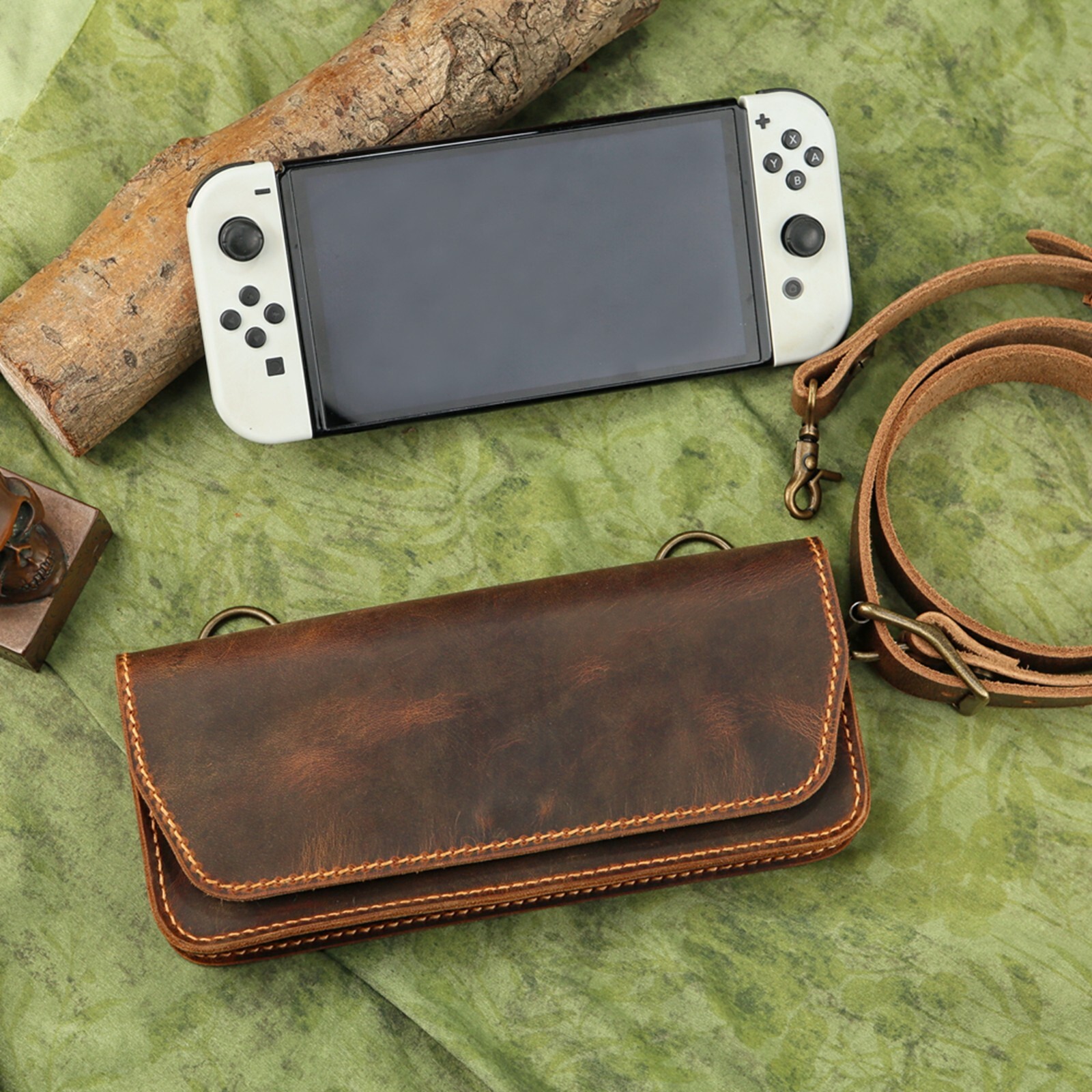 Custom Brown Leather Case for Nintendo Switch OLED, Gift for Nintendo lover